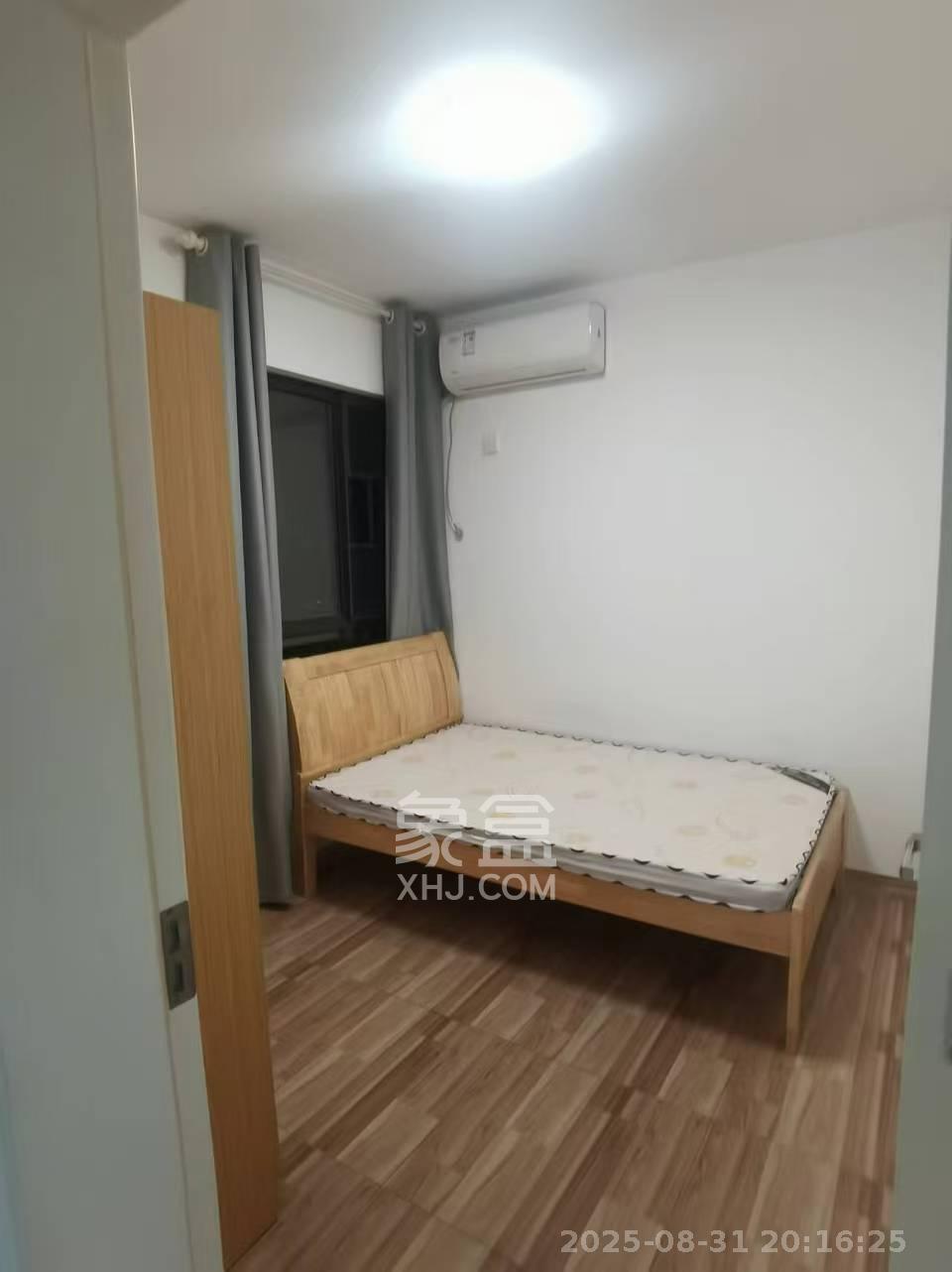 北辰中央公园DF区  3室2厅1卫    2200.0元/月室内图