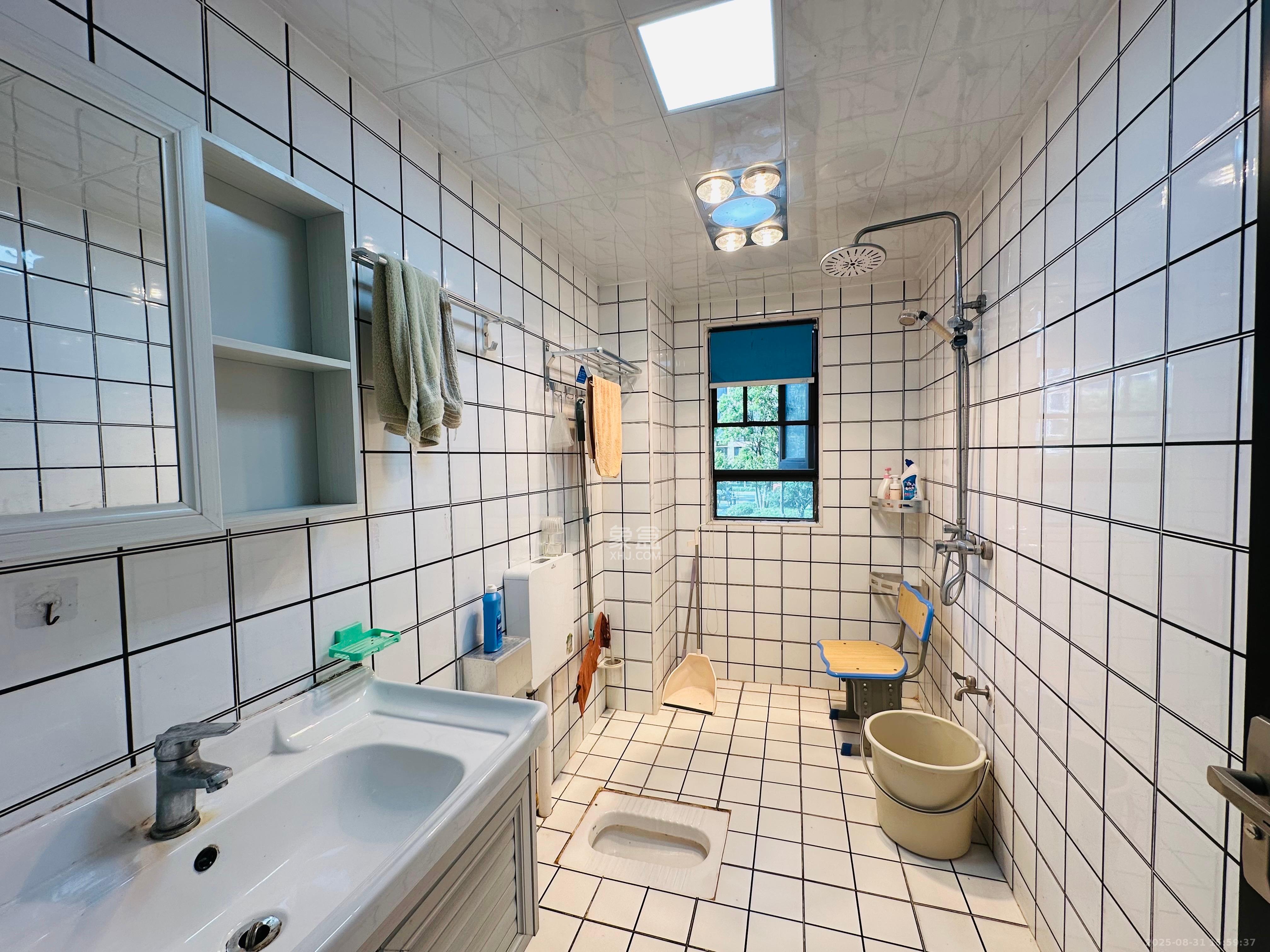 佳兆业云顶梅溪湖(佳兆业梅溪荟)  4室2厅2卫    3500.0元/月 佳兆业云顶梅溪湖(佳兆业梅溪荟)  4室2厅2卫    3500.0元/月室内图