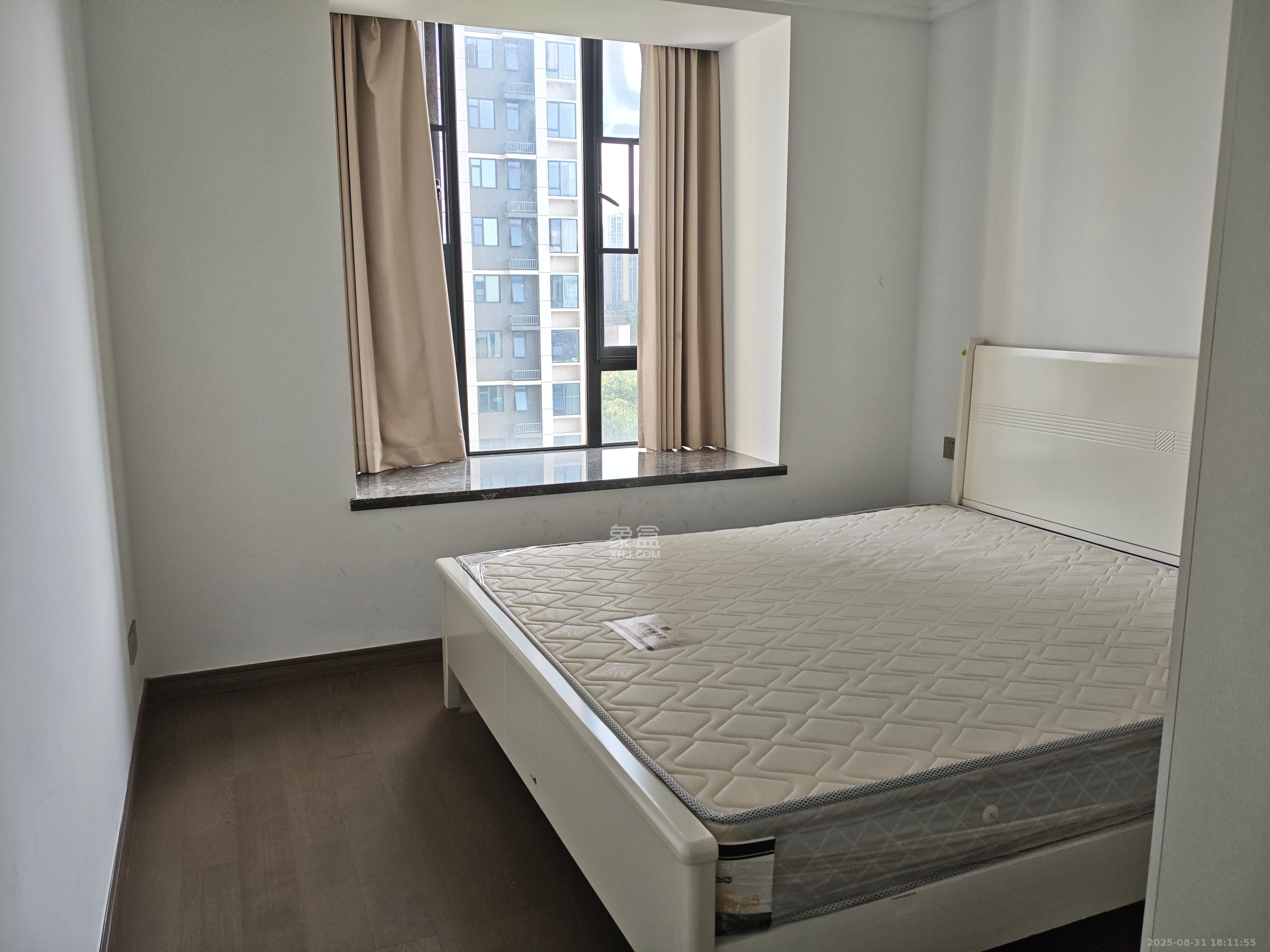 梅溪枫林  4室2厅2卫    3500.0元/月 梅溪枫林  4室2厅2卫    3500.0元/月室内图