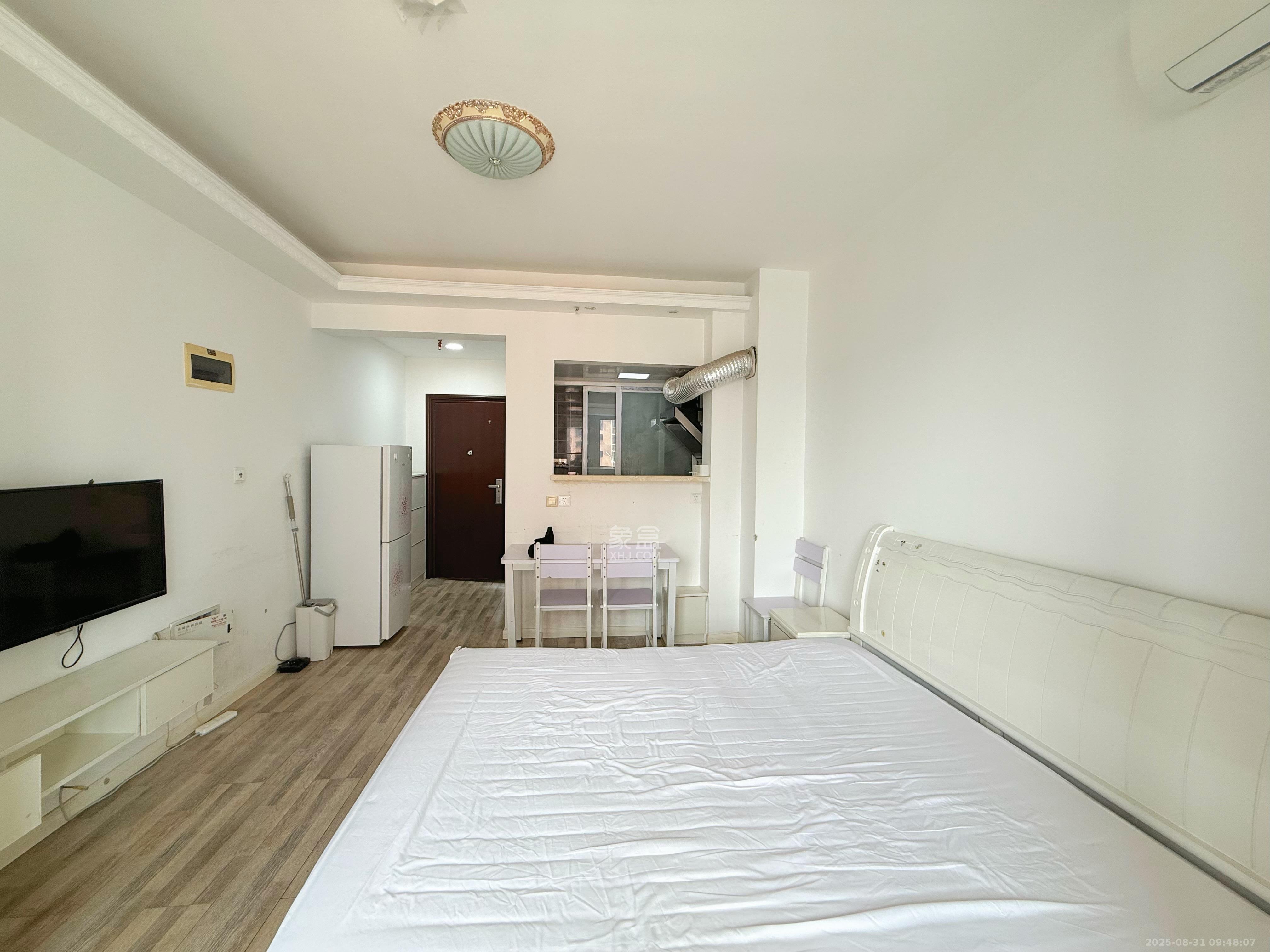 佳兴国际汇  1室0厅1卫    1500.0元/月室内图