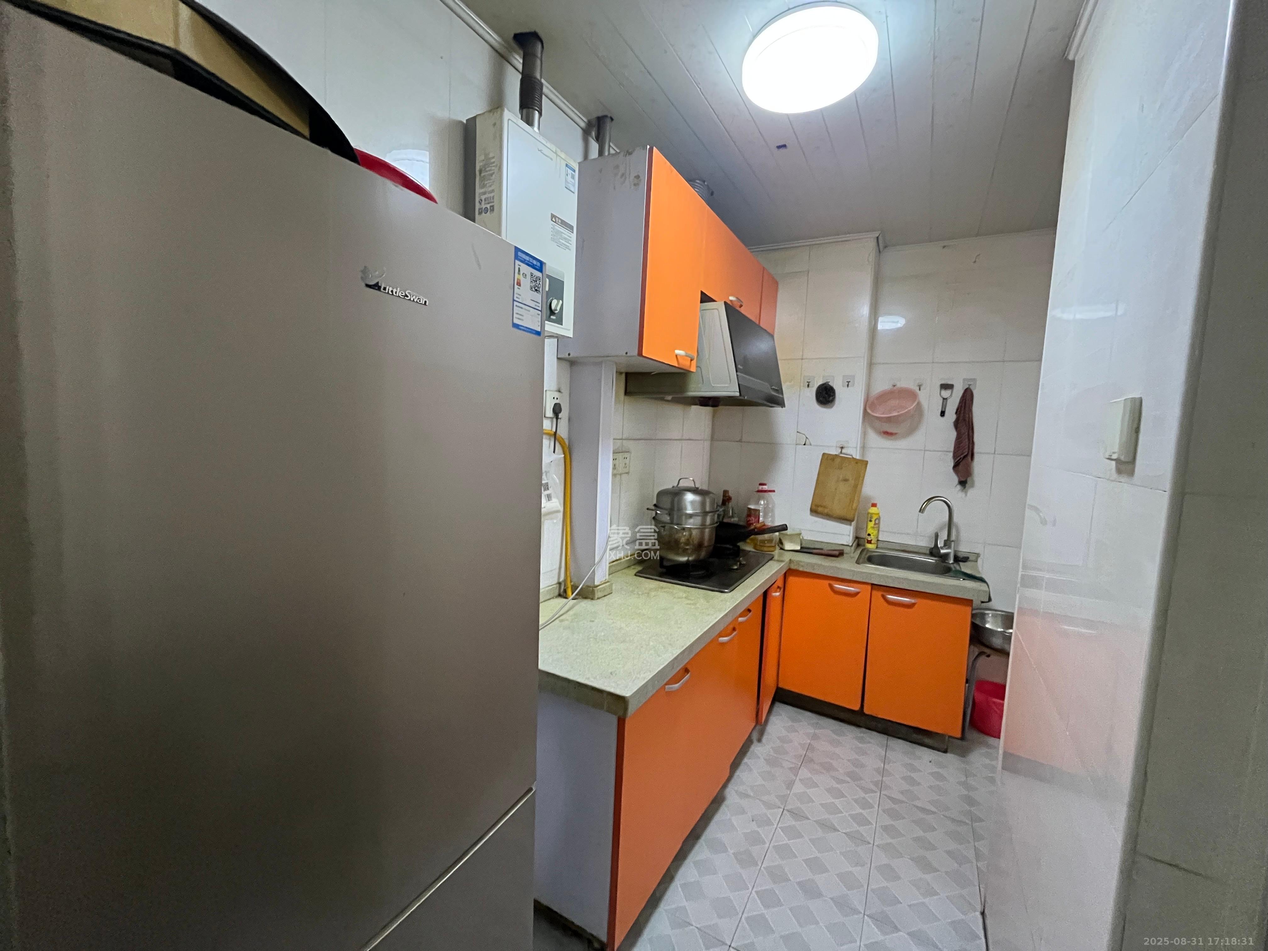 红星国际星城  1室1厅1卫    1500.0元/月室内图