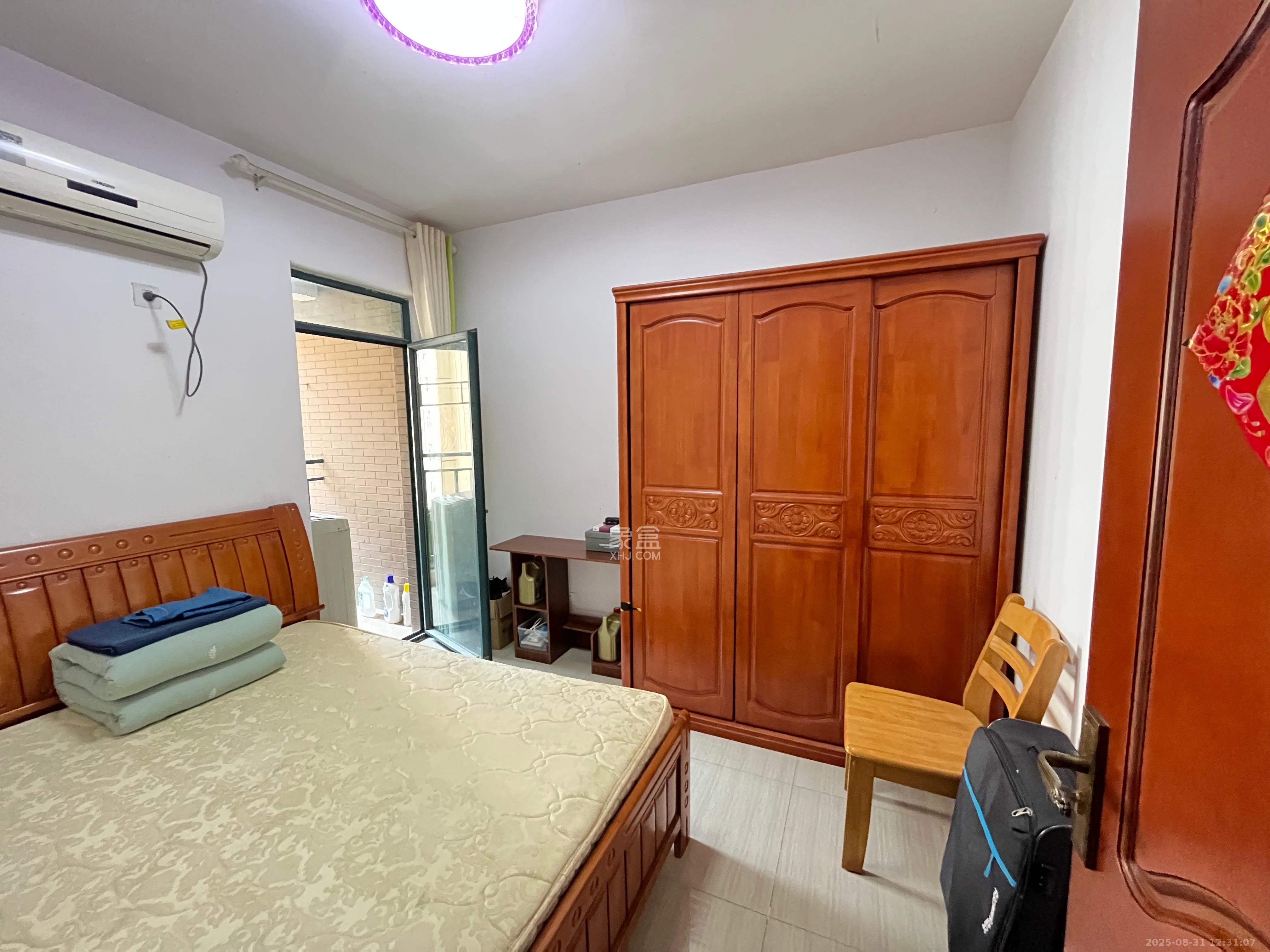 中江国际花城  3室2厅1卫    3400.0元/月室内图