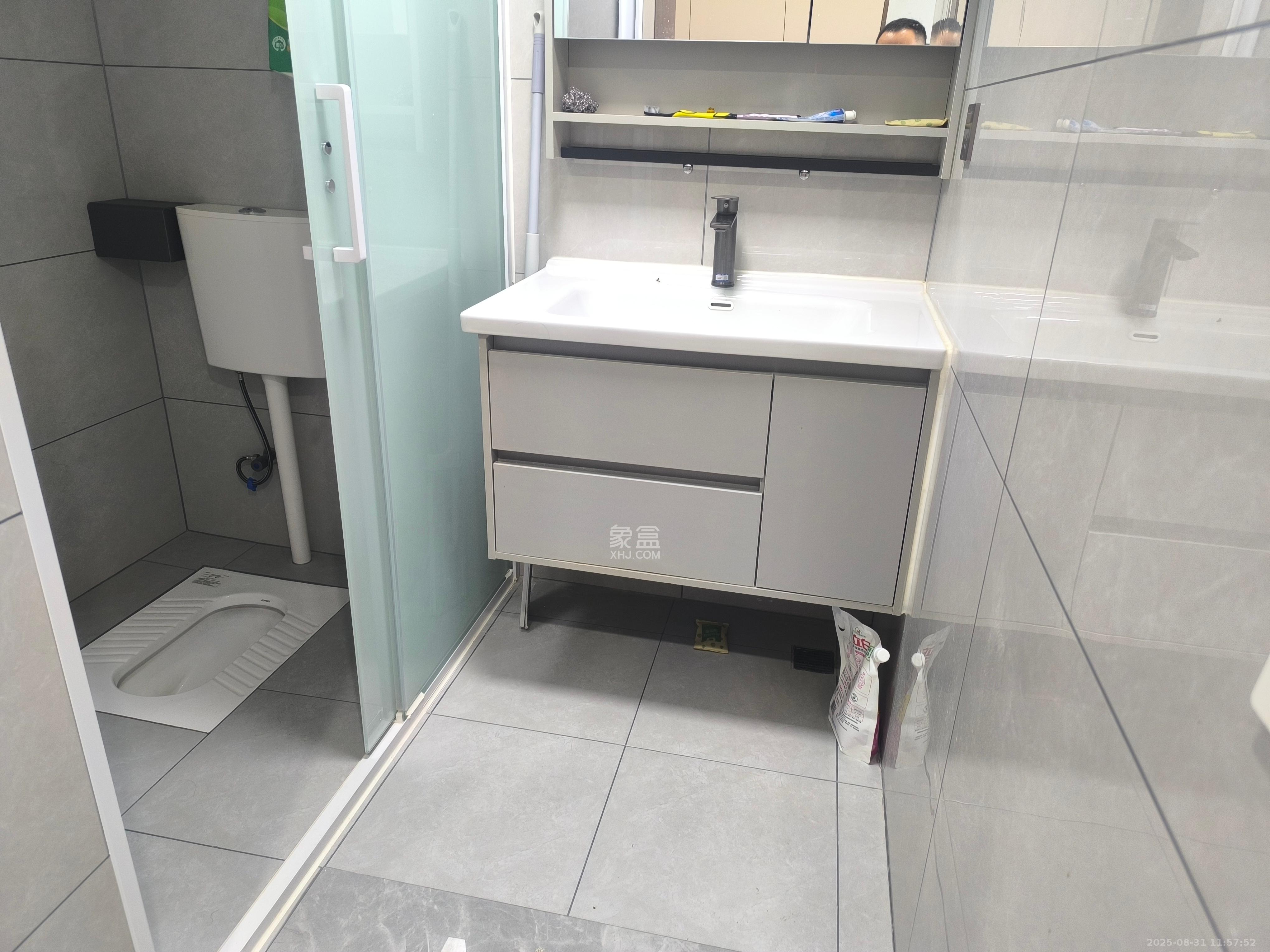 怡海星城 2室1厅1卫 1200.0元/月 怡海星城 2室1厅1卫 1200.0元/月室内图