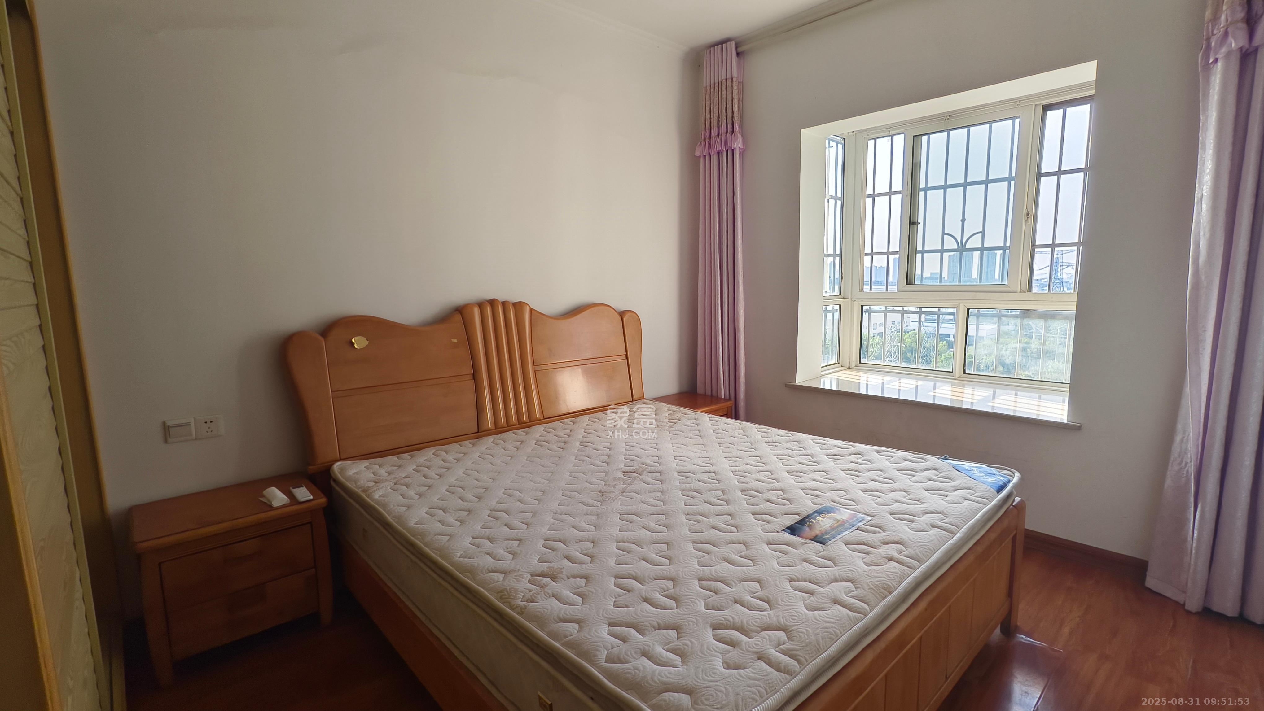 时代星城  3室2厅2卫    1700.0元/月室内图