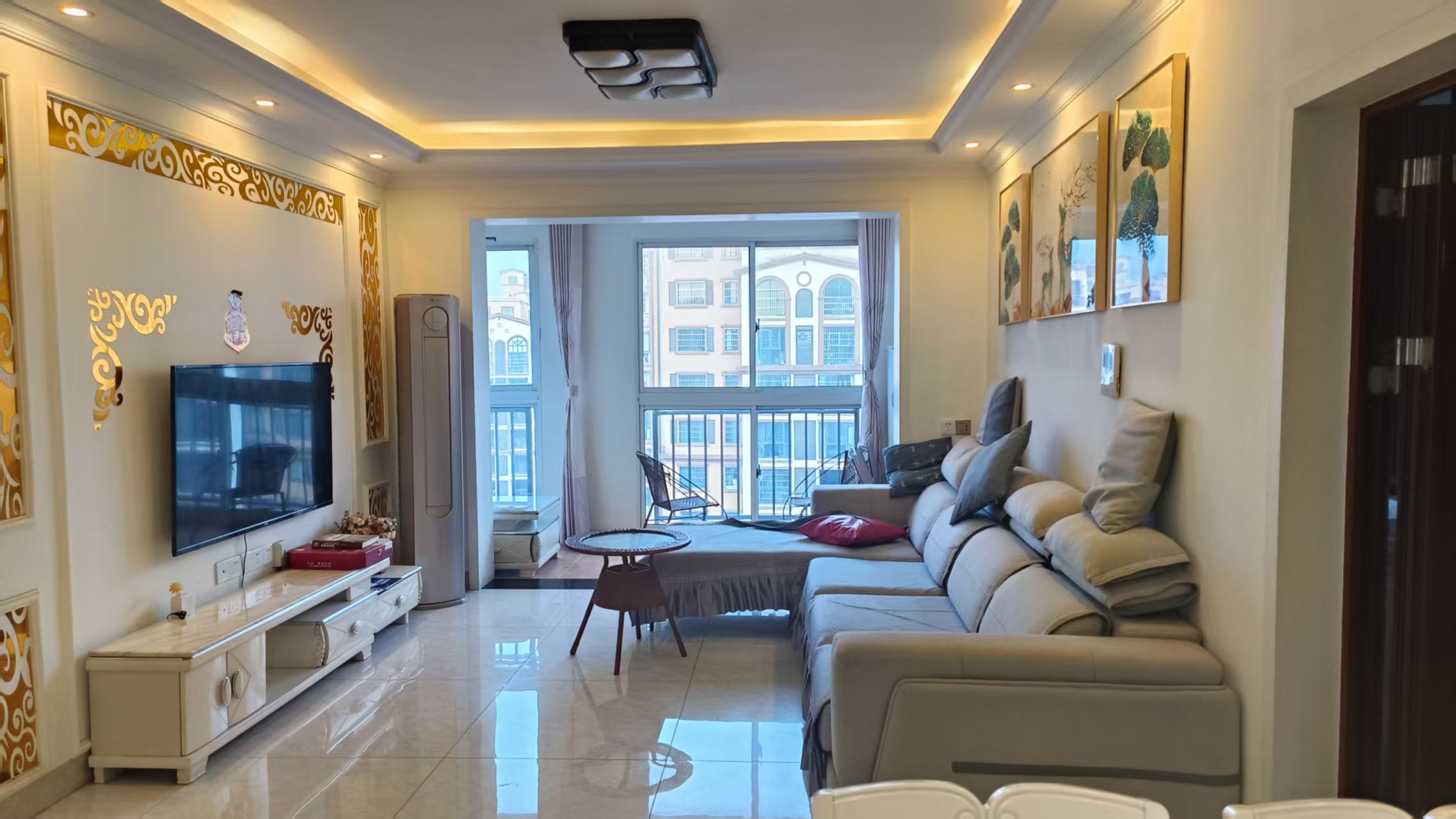 康桥漫步  3室2厅2卫    65.0万 康桥漫步  3室2厅2卫    65.0万