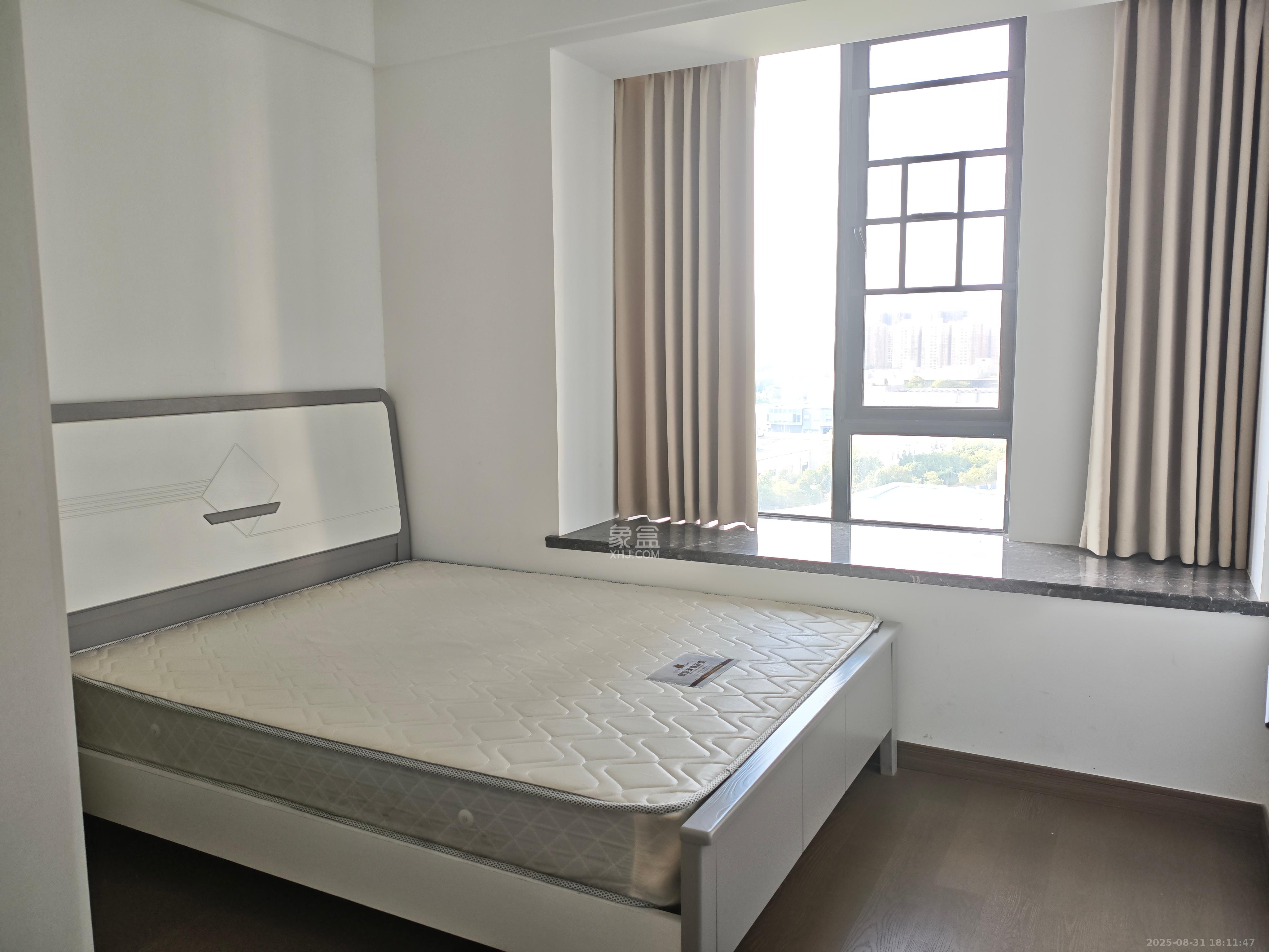 梅溪枫林  4室2厅2卫    3500.0元/月 梅溪枫林  4室2厅2卫    3500.0元/月室内图