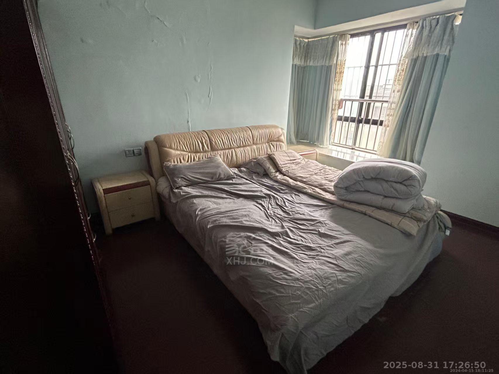 湘银二期世纪花园 4室3厅4卫 2800.0元/月 湘银二期世纪花园 4室3厅4卫 2800.0元/月室内图