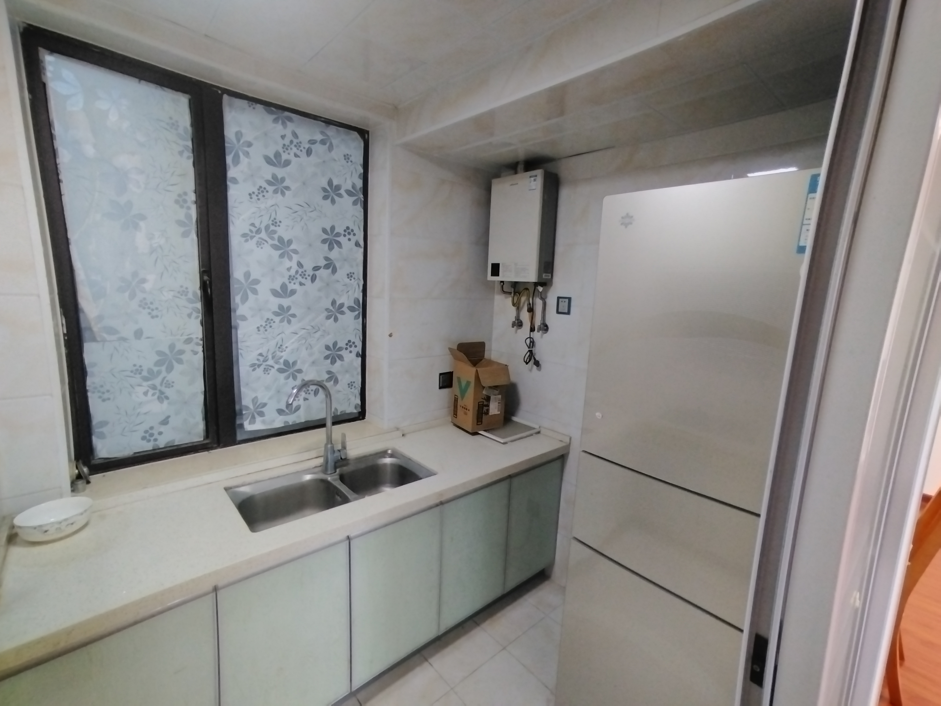 铂金汉宫  3室2厅1卫    1580.0元/月室内图