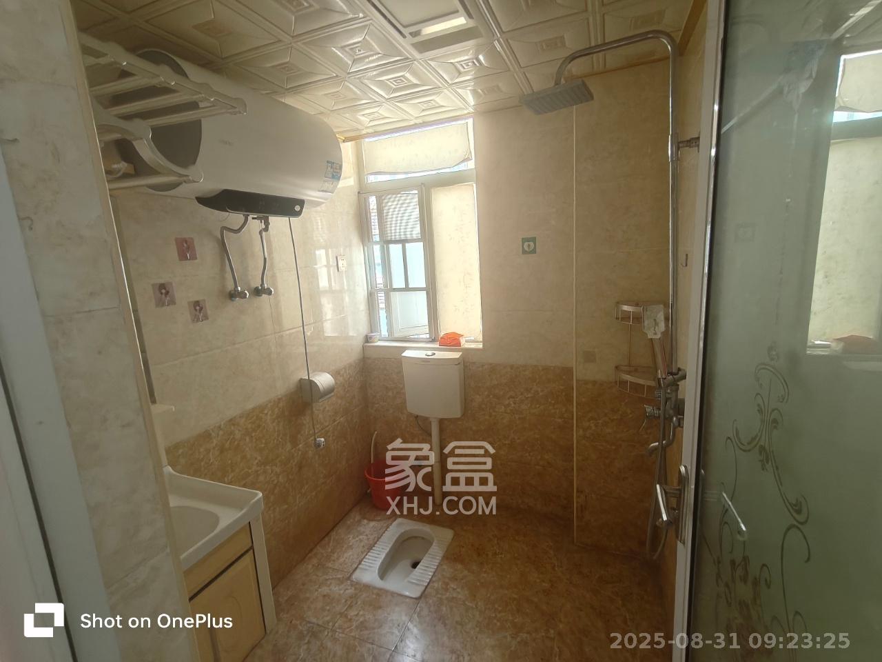 金鼎公园尚 2室2厅1卫 1800.0元/月 金鼎公园尚 2室2厅1卫 1800.0元/月室内图