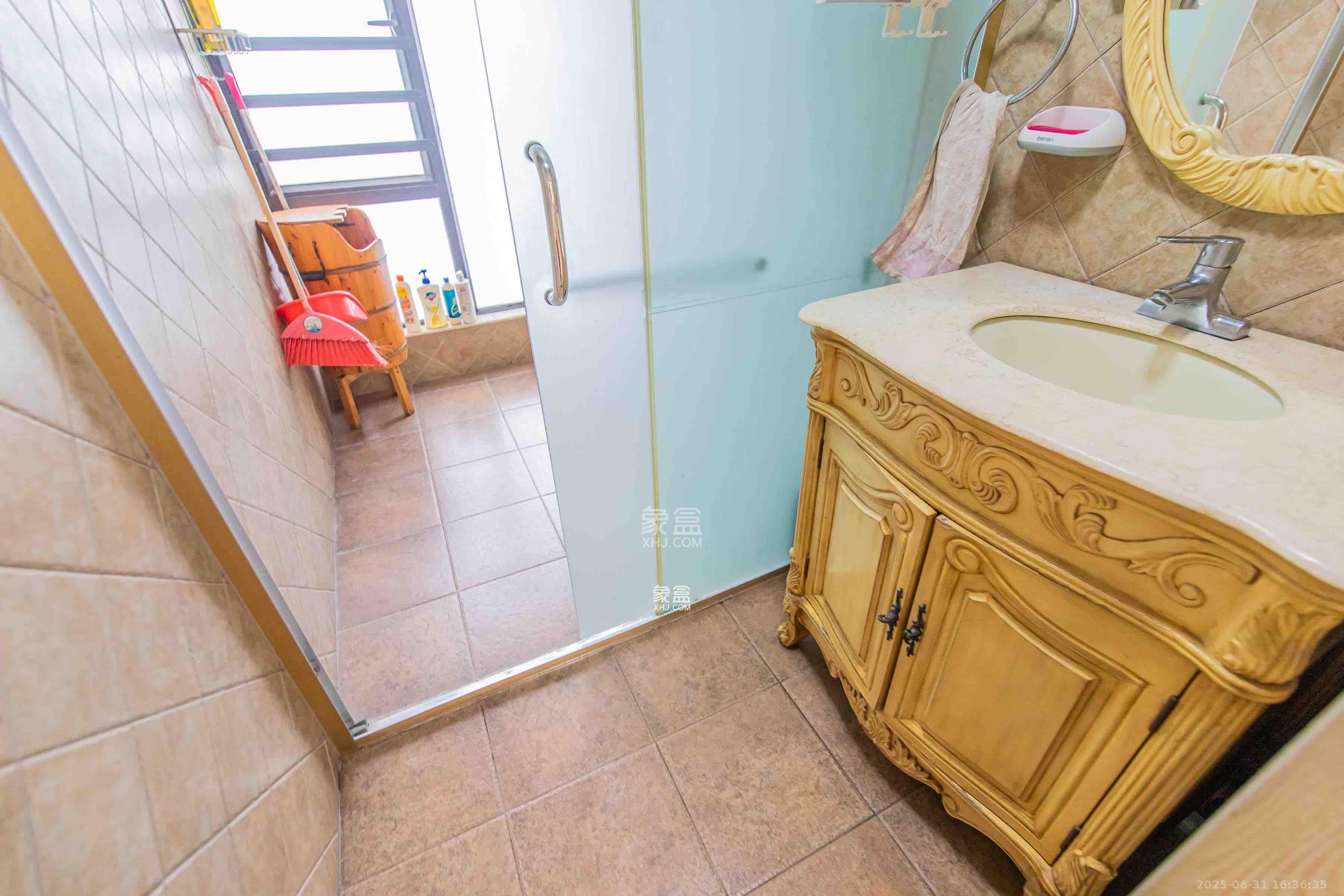 幸福里润城(幸福里二期) 3室2厅1卫 2300.0元/月 幸福里润城(幸福里二期) 3室2厅1卫 2300.0元/月室内图