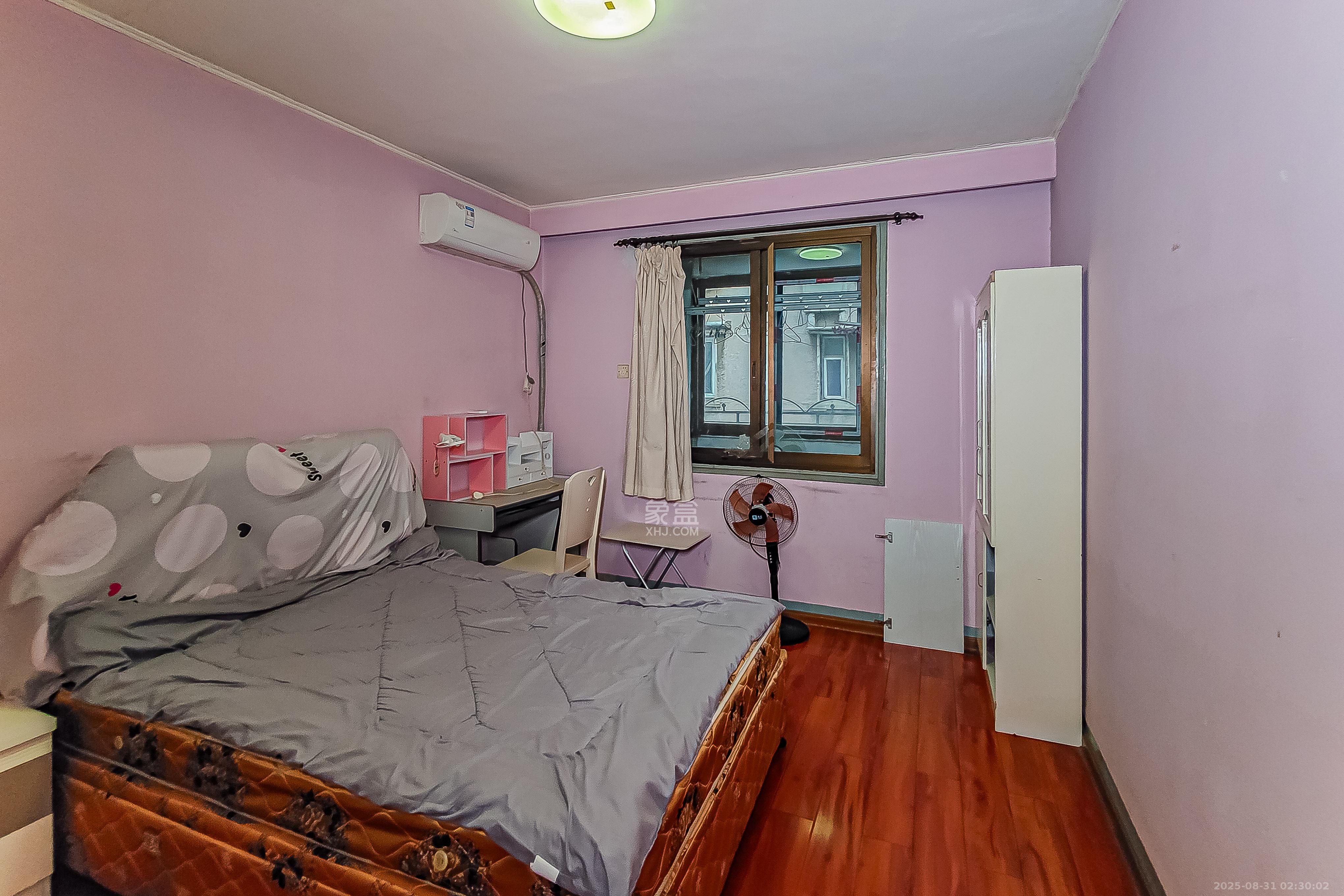 长岭包装宿舍  2室1厅1卫    45.0万 长岭包装宿舍  2室1厅1卫    45.0万卧室