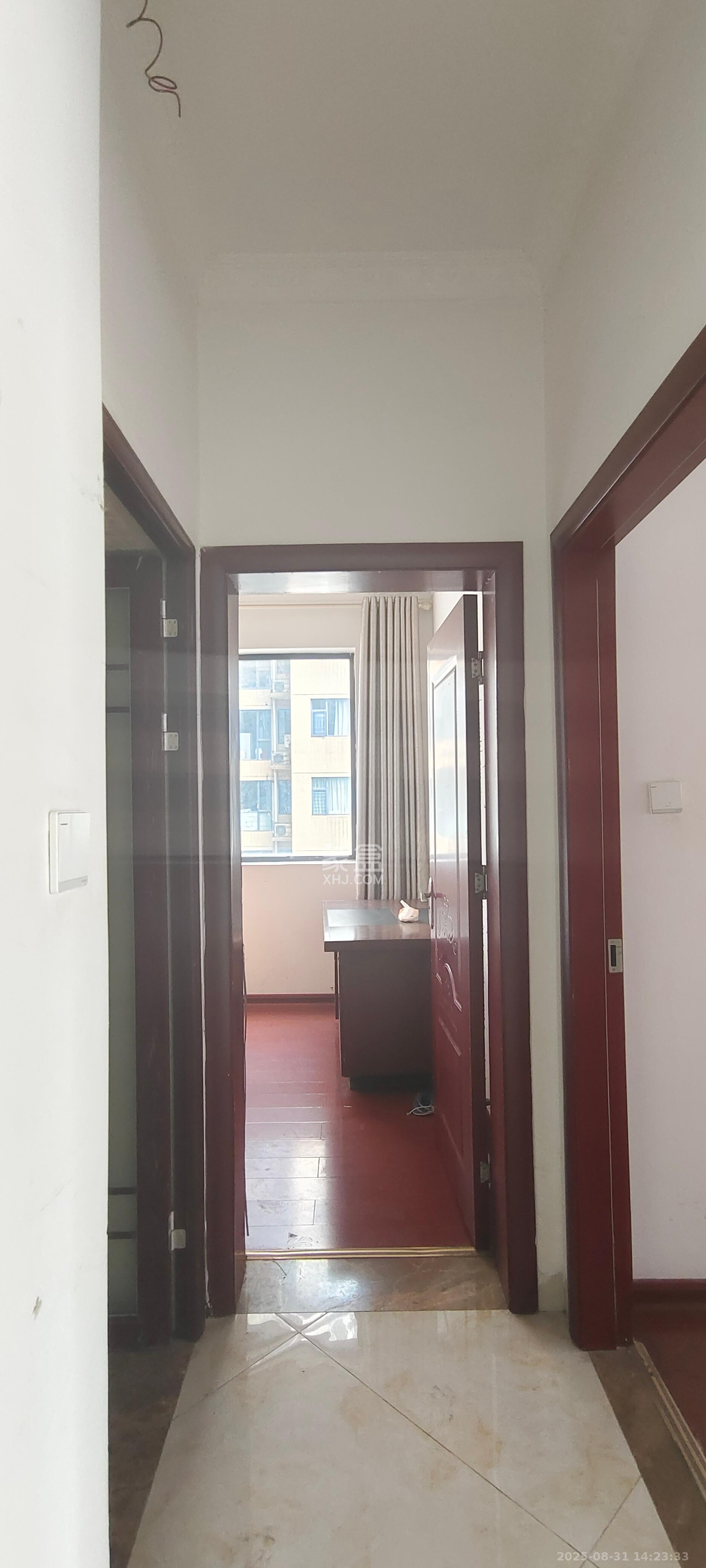 东城港  2室1厅2卫   2800.00元/月室内图