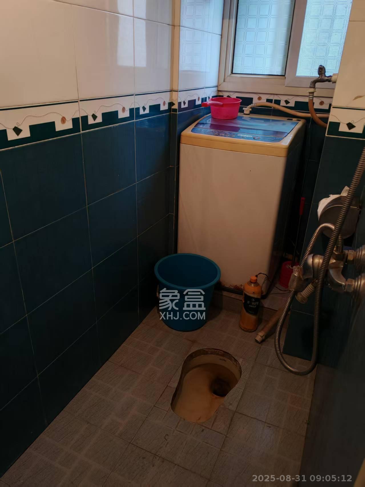 荷叶塘社区（雨花区）  2室1厅1卫    1300.0元/月室内图