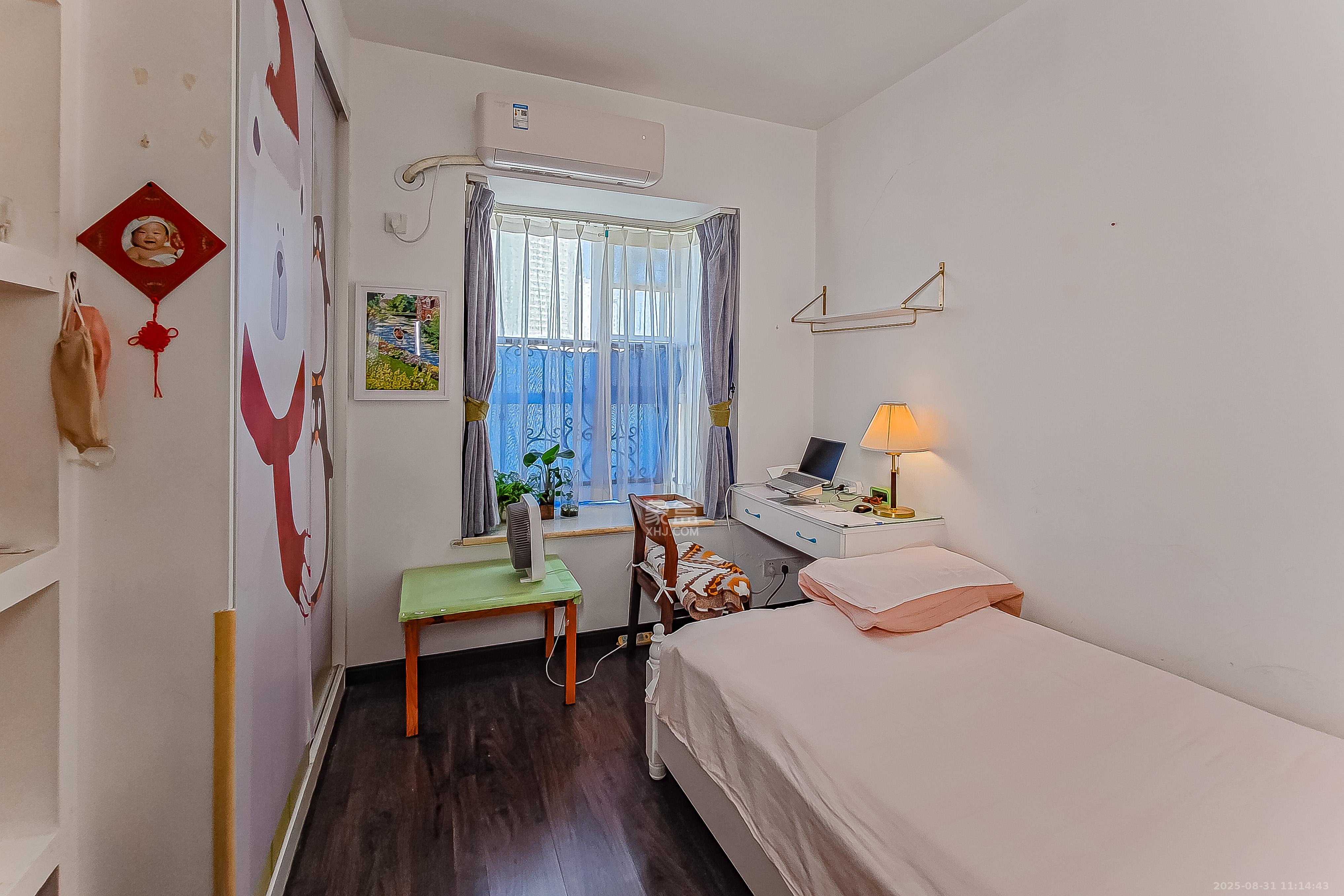 宏泽佳园  5室2厅3卫    298.0万卧室