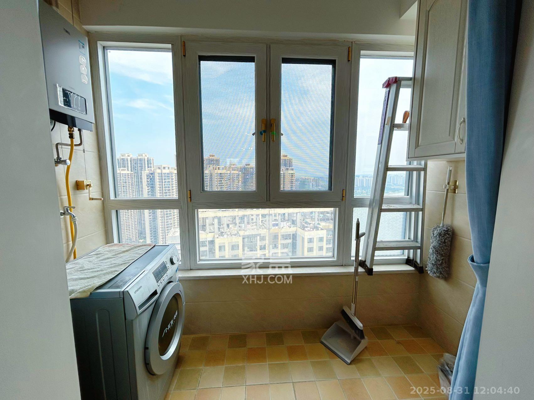 北辰三角洲B2E2区  3室2厅2卫    3800.0元/月室内图