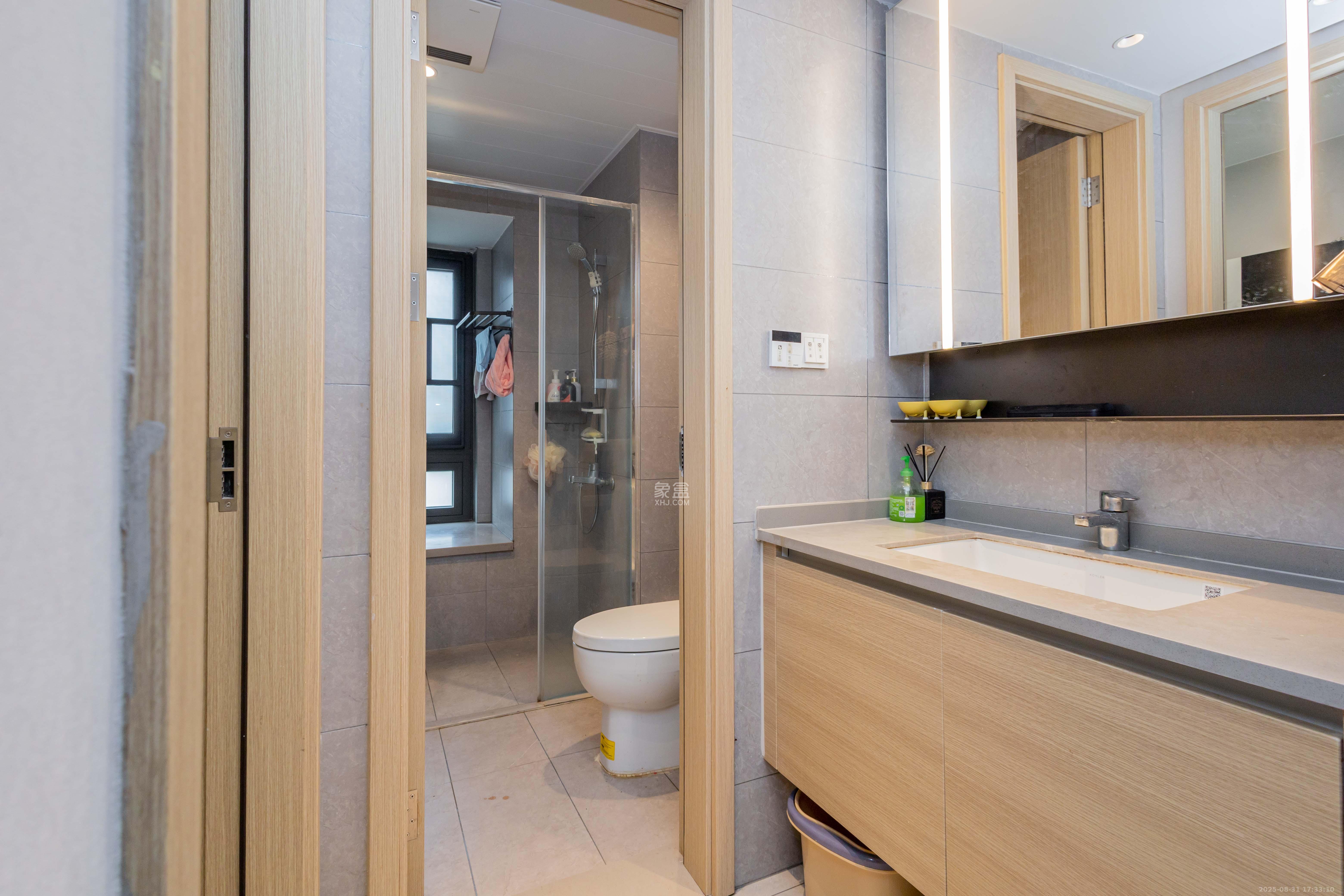 时代印记（长沙时代印记花园）  4室2厅2卫    190.0万卫生间