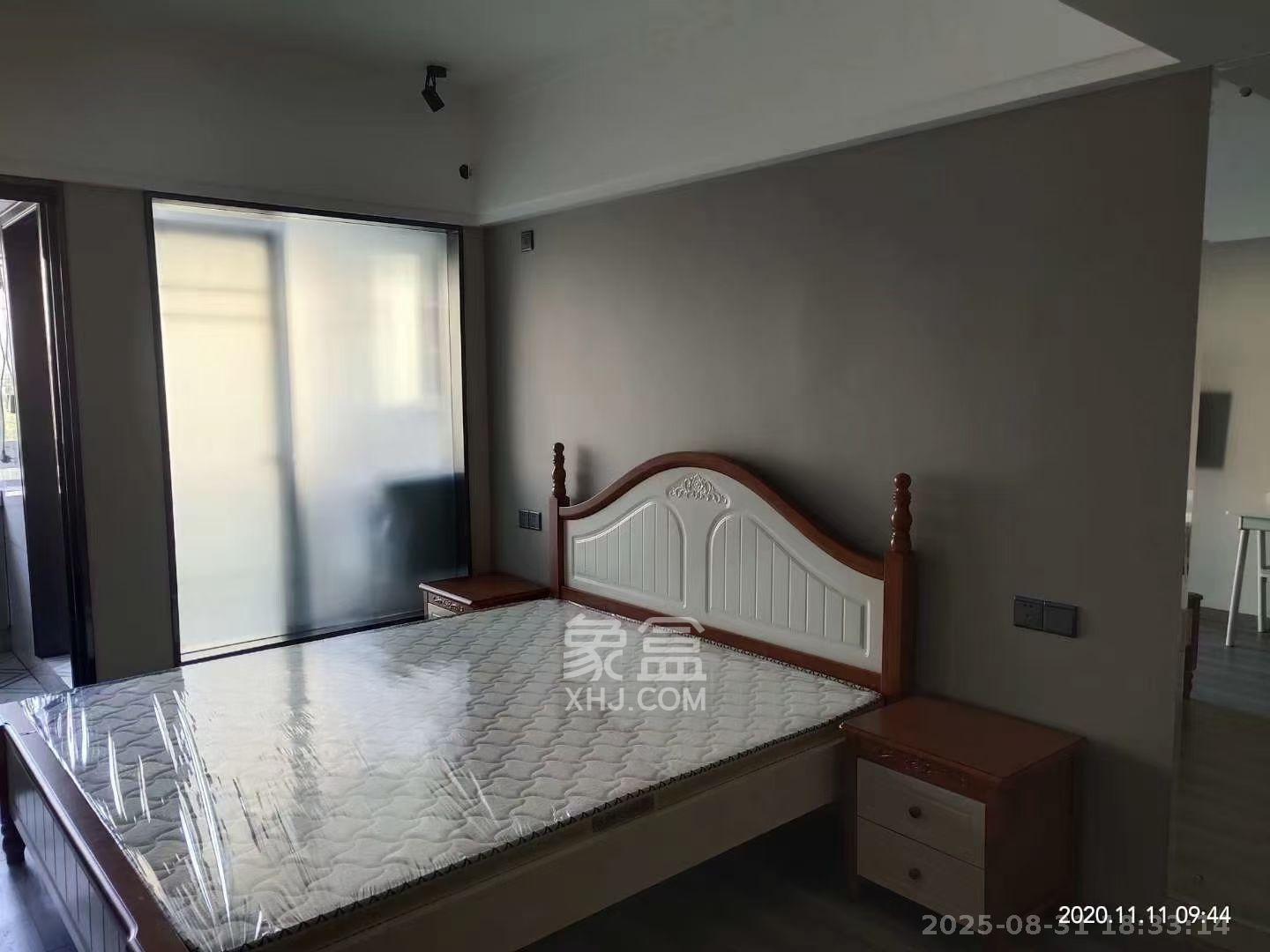 伍家岭生活广场  1室1厅1卫   1400.00元/月