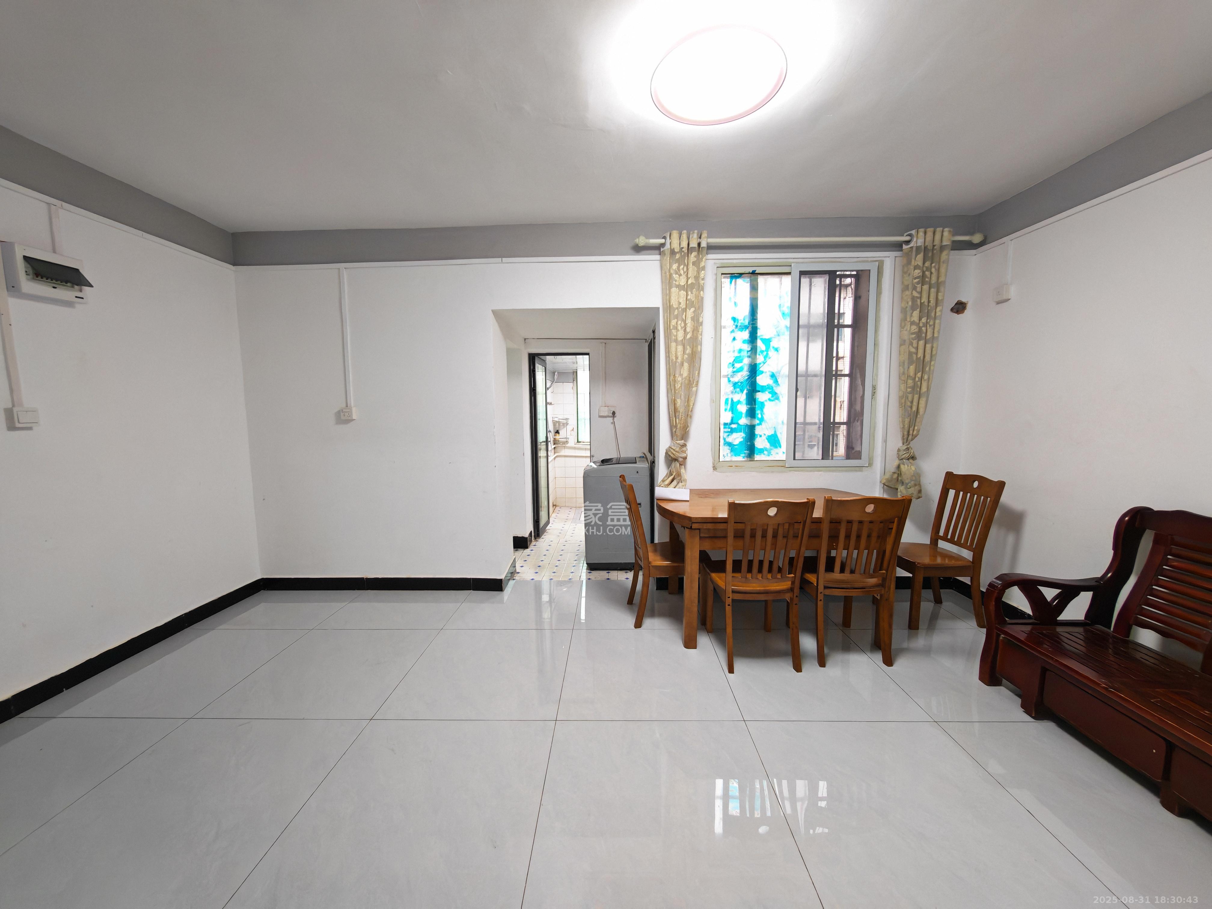 马王堆乡友谊村  2室1厅1卫    1600.0元/月 马王堆乡友谊村  2室1厅1卫    1600.0元/月室内图