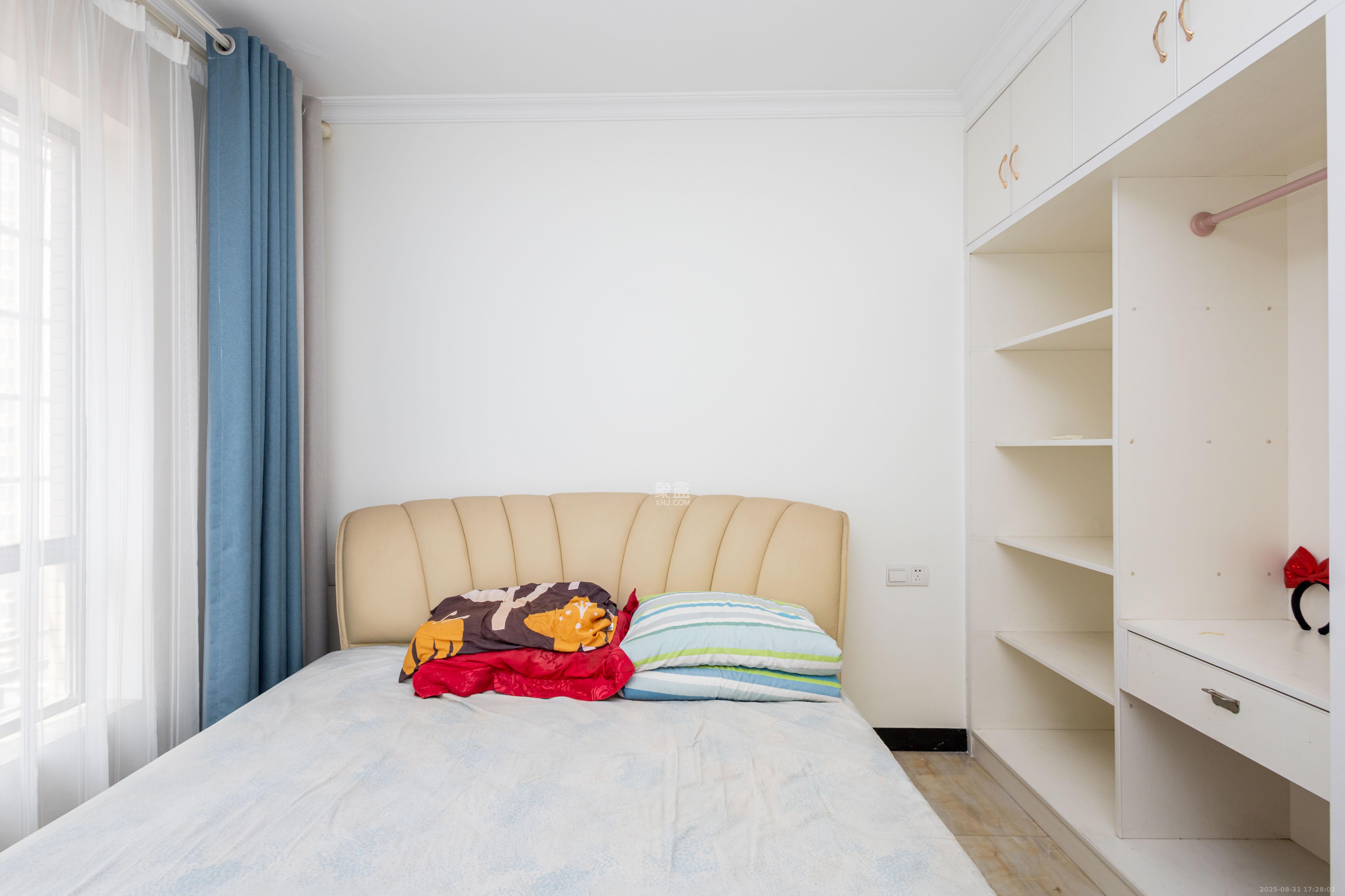 中国铁建国际城二期 3室2厅1卫 62.8万 中国铁建国际城二期 3室2厅1卫 62.8万卧室