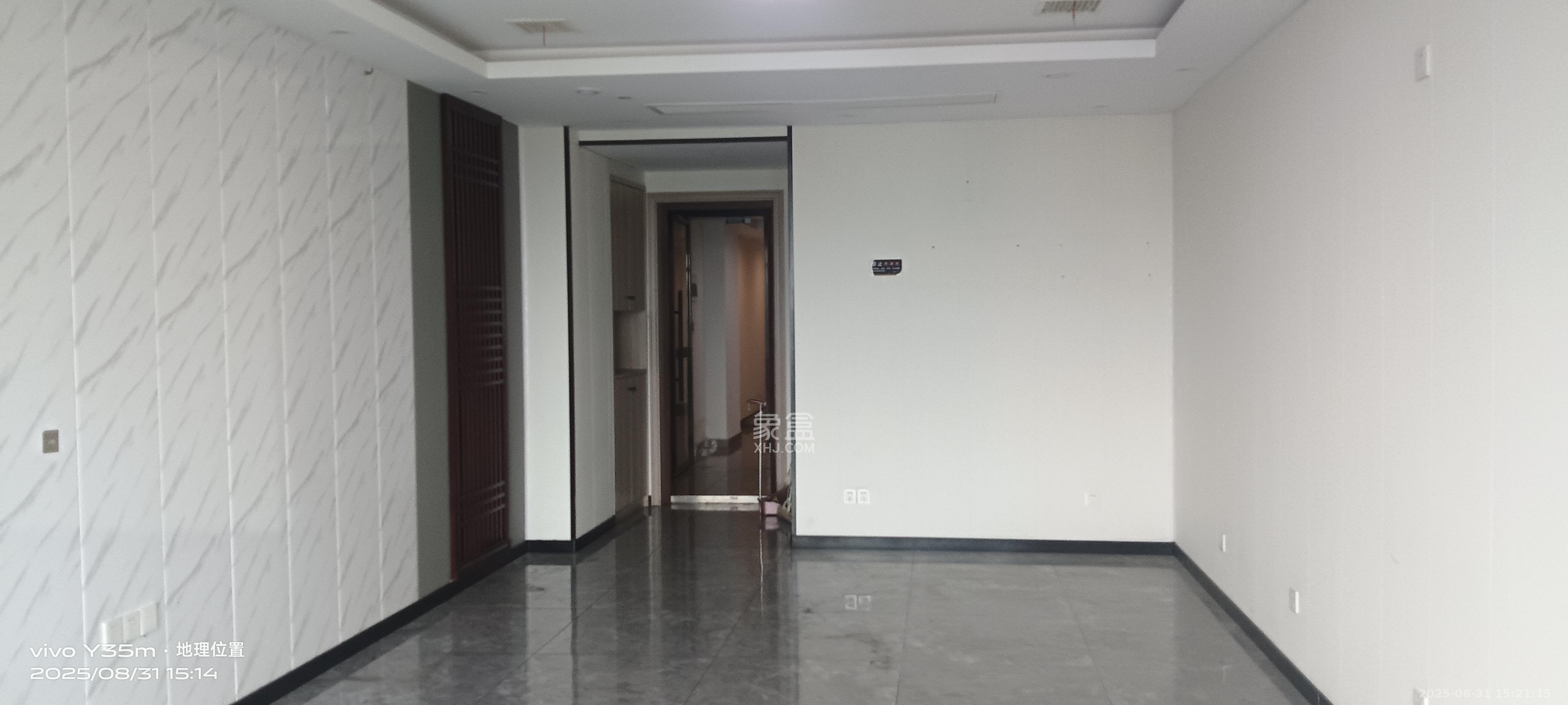 公园9号大都会 1室1厅1卫 2400.0元/月 公园9号大都会 1室1厅1卫 2400.0元/月室内图