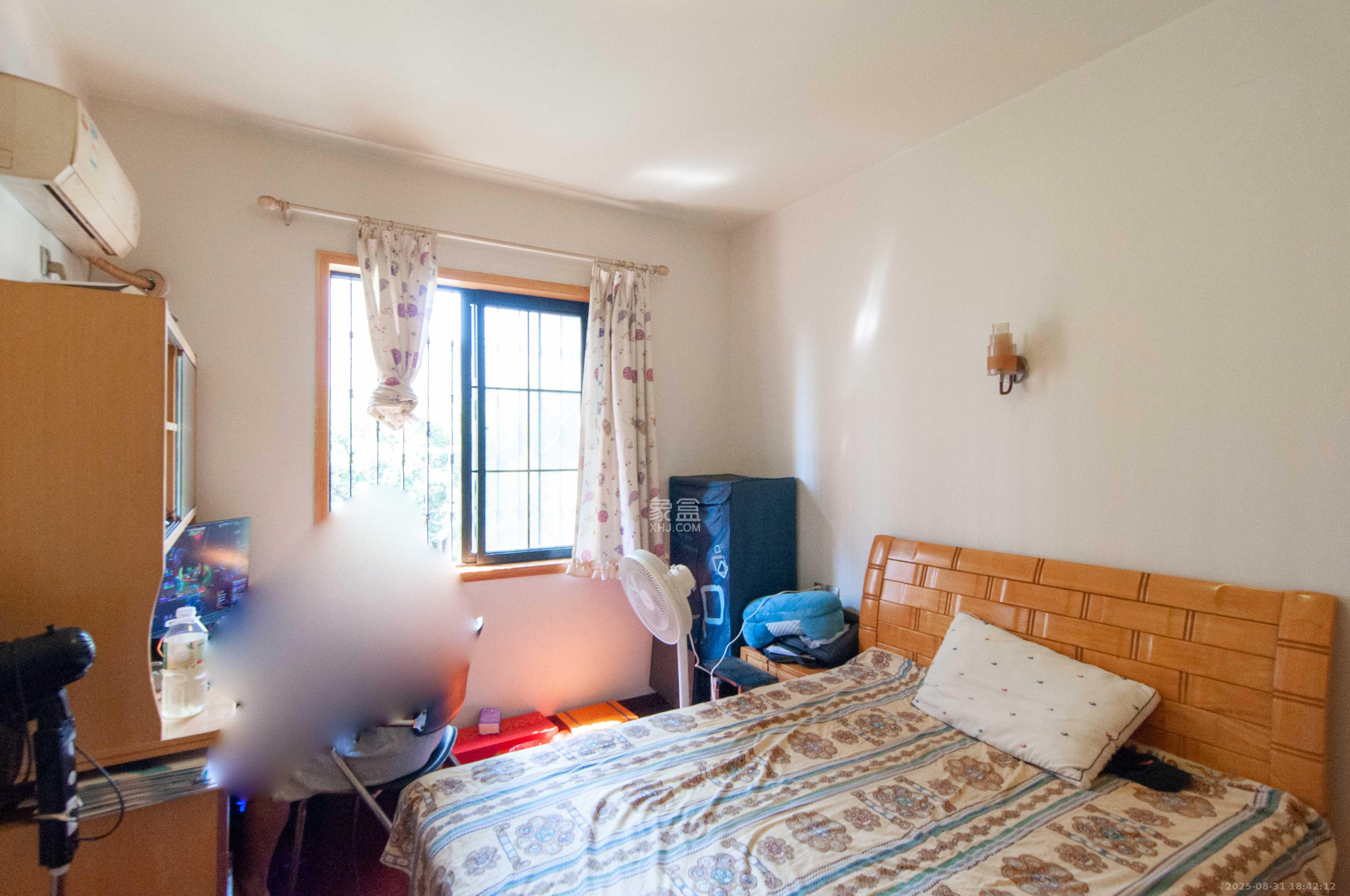 沁园春御院  3室2厅2卫    135.0万其他