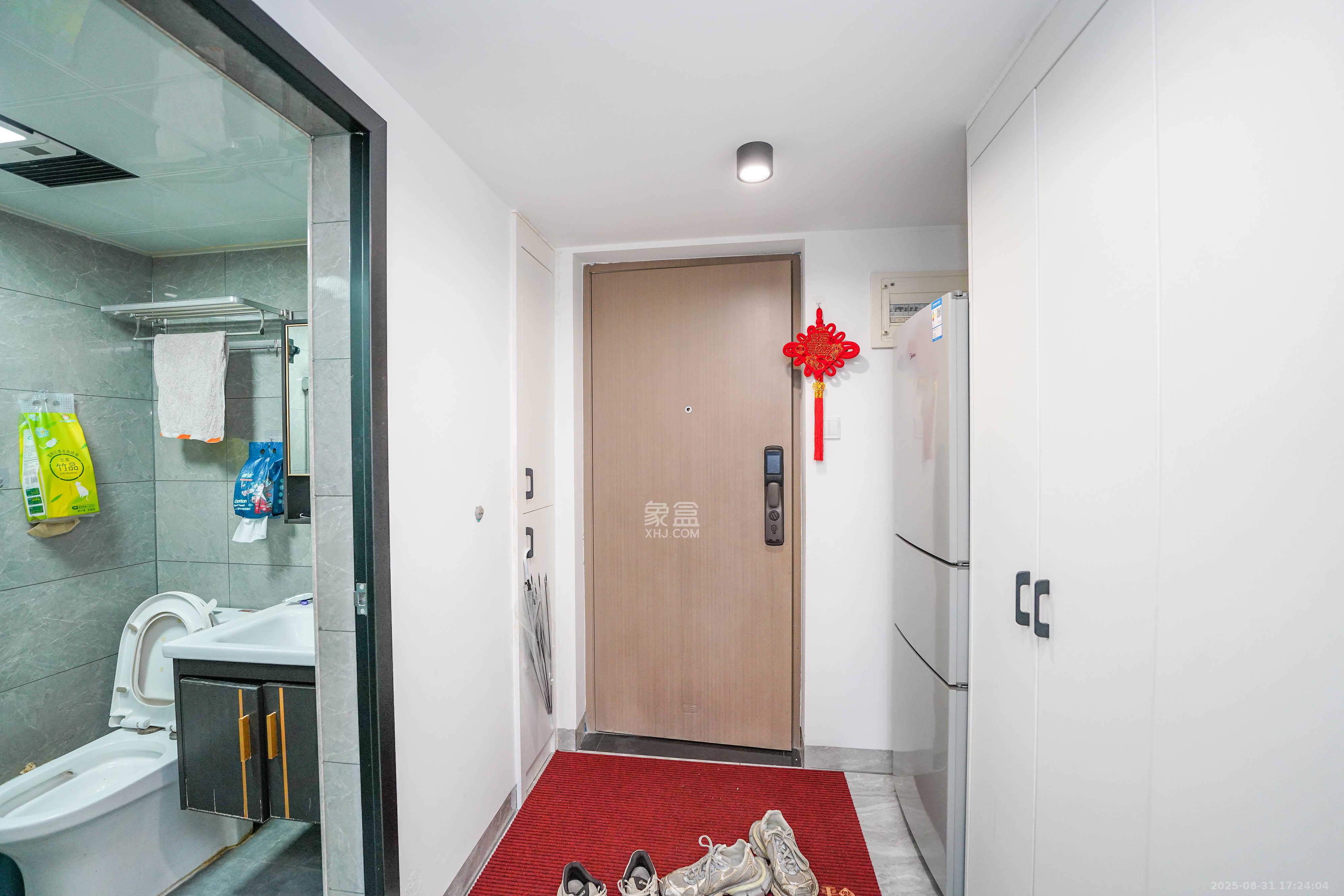 金地铂悦  2室2厅2卫    22.8万厨房