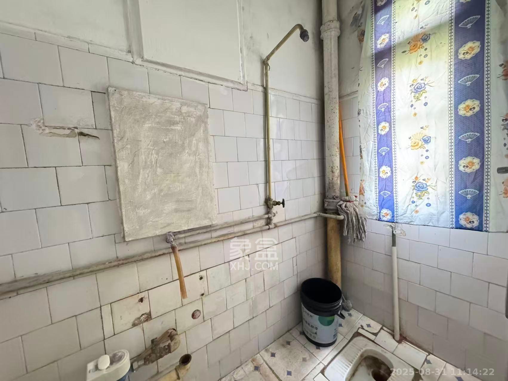 化工设计院 3室1厅1卫 1500.0元/月 化工设计院 3室1厅1卫 1500.0元/月室内图