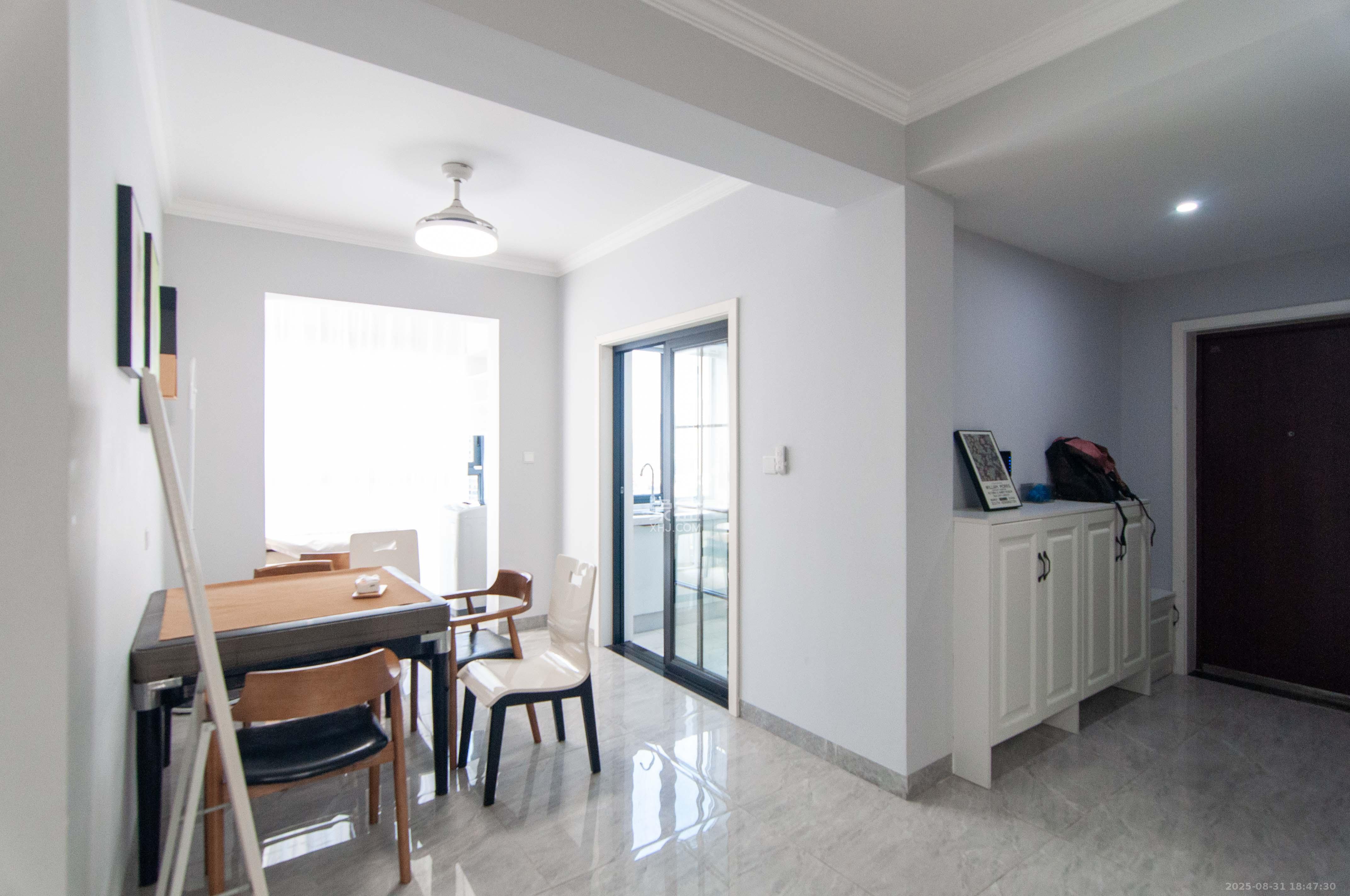 中建梅溪湖中心  4室2厅2卫    188.0万其他