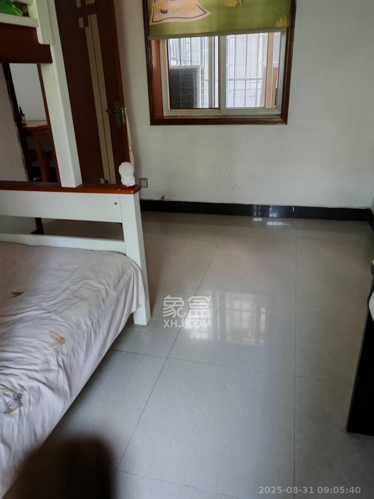 荷叶塘社区（雨花区）  2室1厅1卫    1300.0元/月室内图