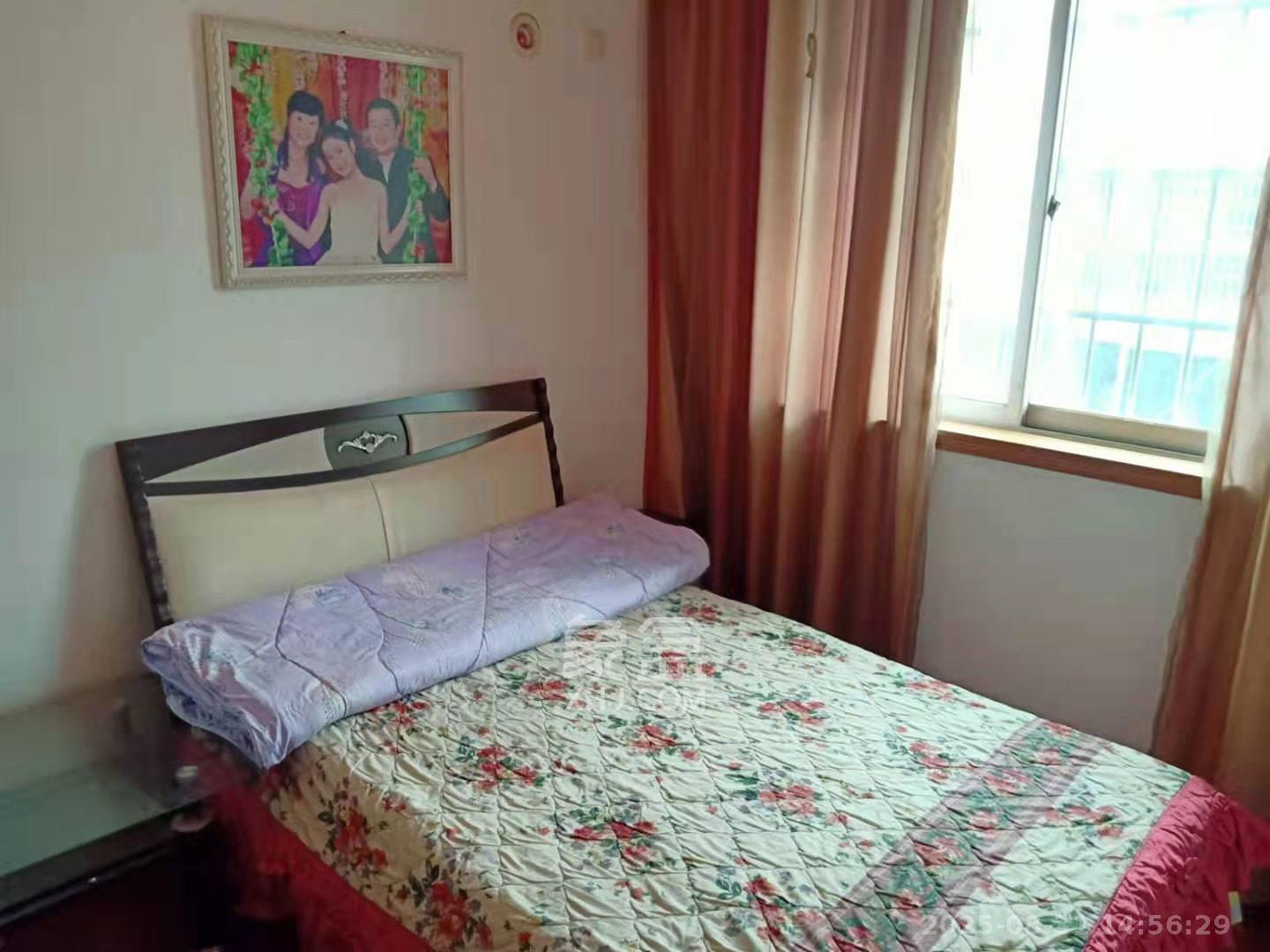 中南汽车世界 3室2厅2卫 1200.0元/月 中南汽车世界 3室2厅2卫 1200.0元/月室内图