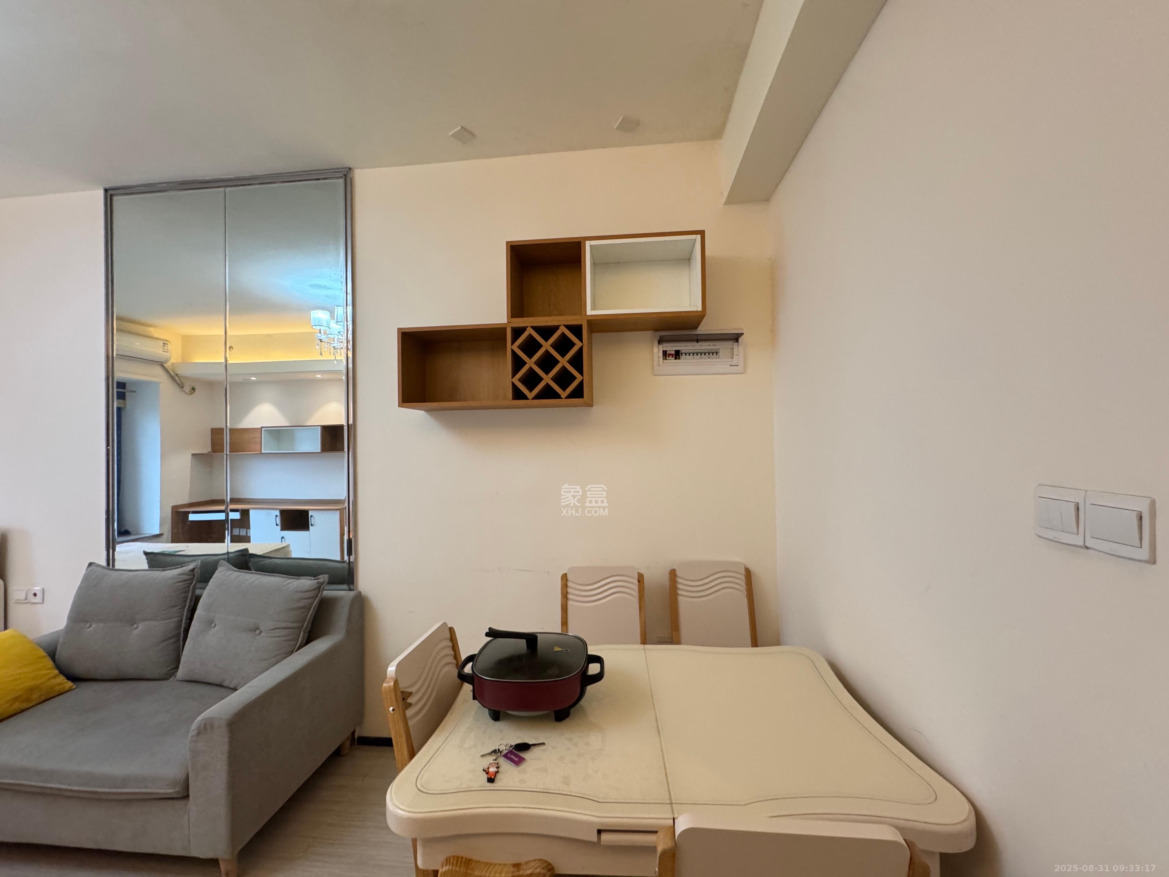 恒大国际广场 1室1厅1卫 1600.0元/月 恒大国际广场 1室1厅1卫 1600.0元/月室内图