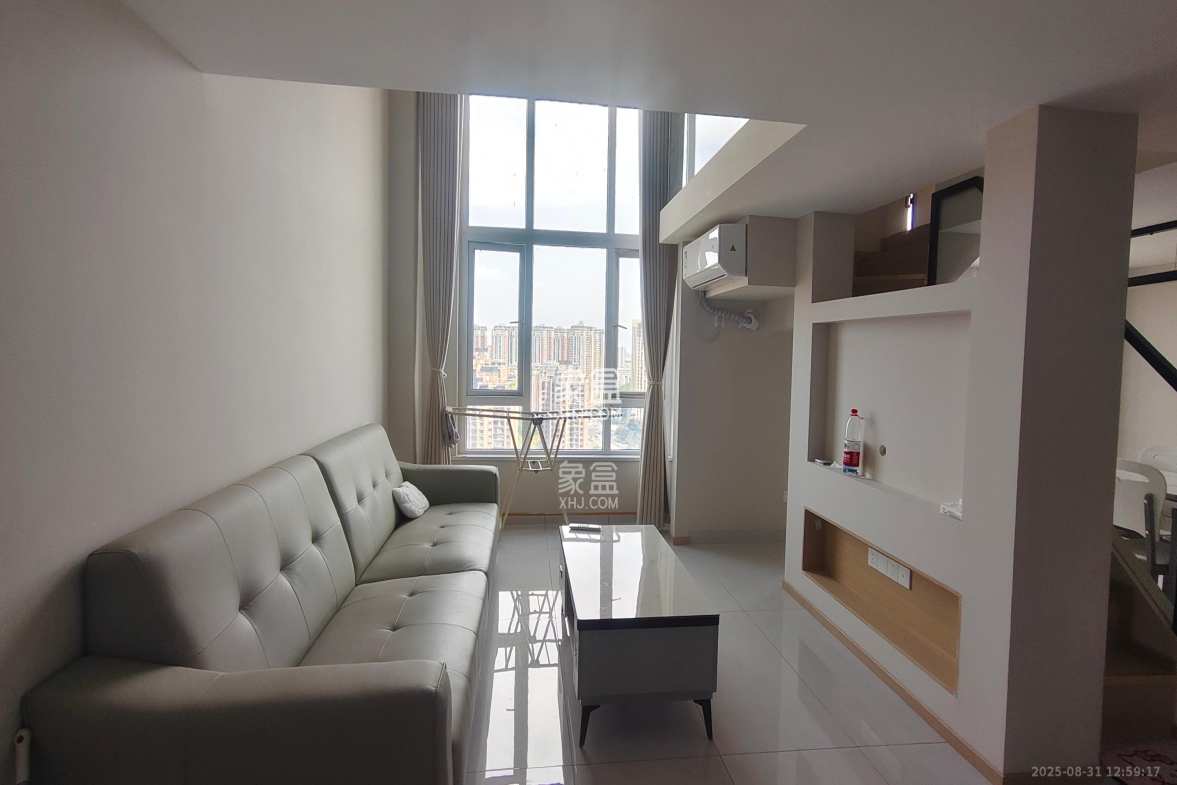 合能枫丹丽舍(柏悦名苑)  2室2厅1卫    2300.0元/月 合能枫丹丽舍(柏悦名苑)  2室2厅1卫    2300.0元/月室内图