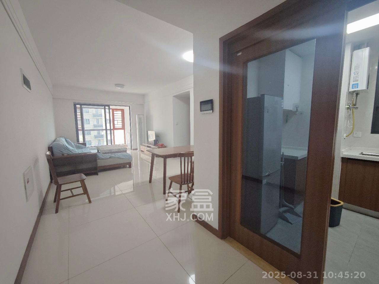 君合天玺 3室2厅2卫 3600.0元/月 君合天玺 3室2厅2卫 3600.0元/月室内图