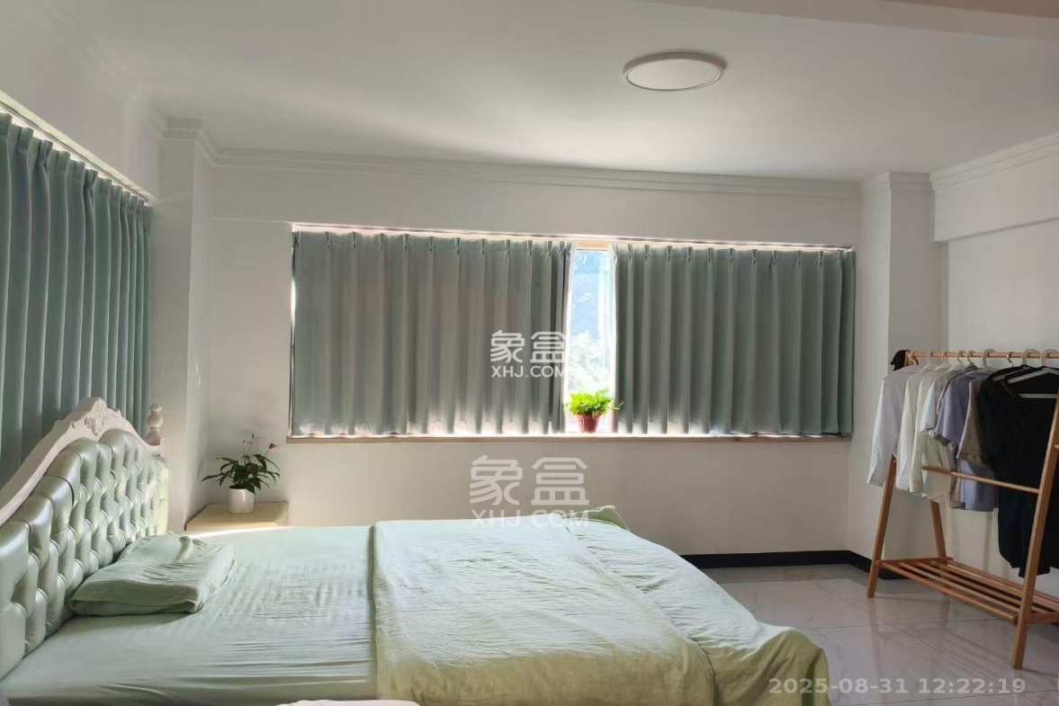 麓谷坐标 1室1厅1卫 1989.0元/月 麓谷坐标 1室1厅1卫 1989.0元/月室内图