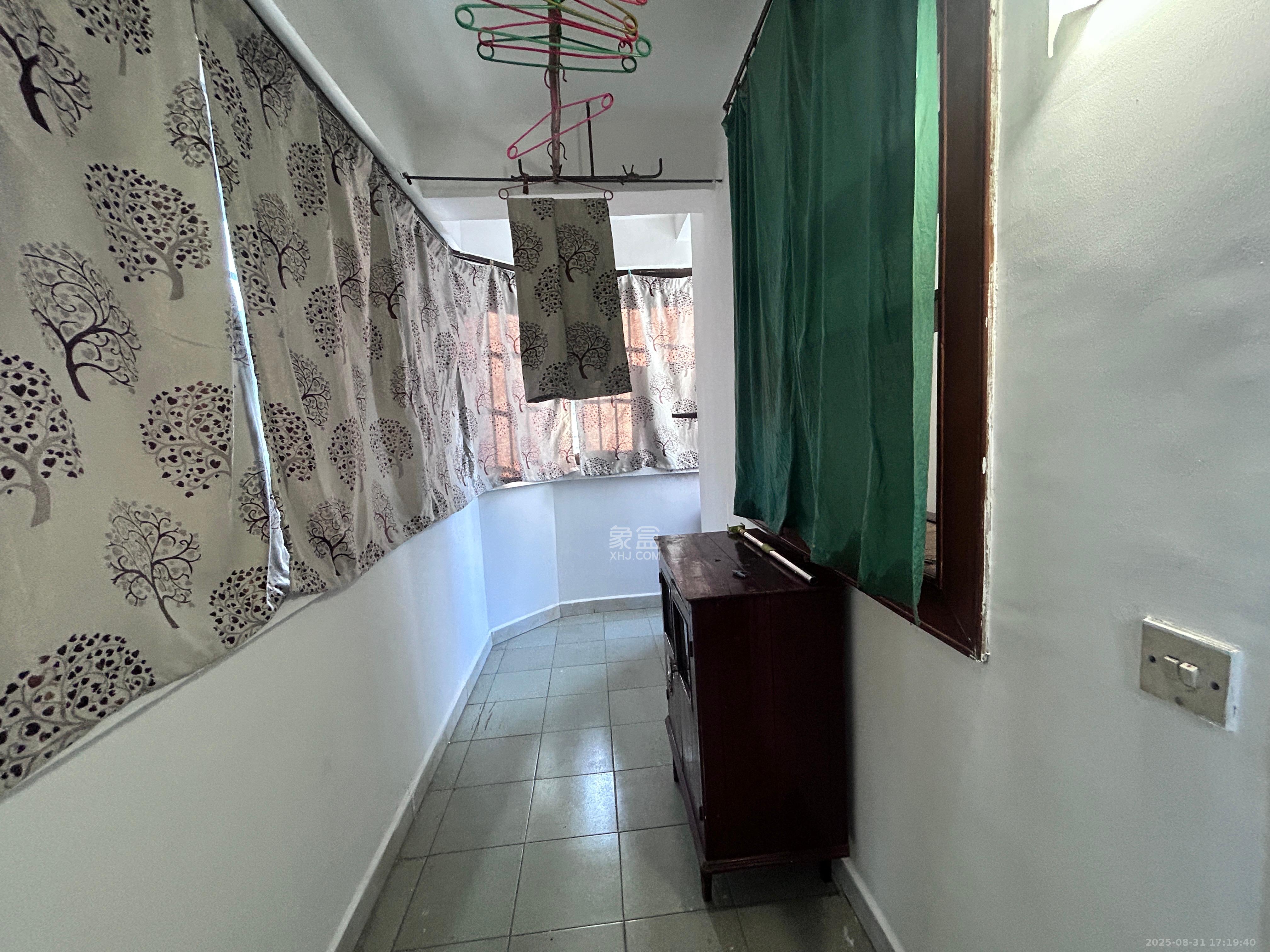 狮子山二片 2室1厅1卫 1200.0元/月 狮子山二片 2室1厅1卫 1200.0元/月室内图