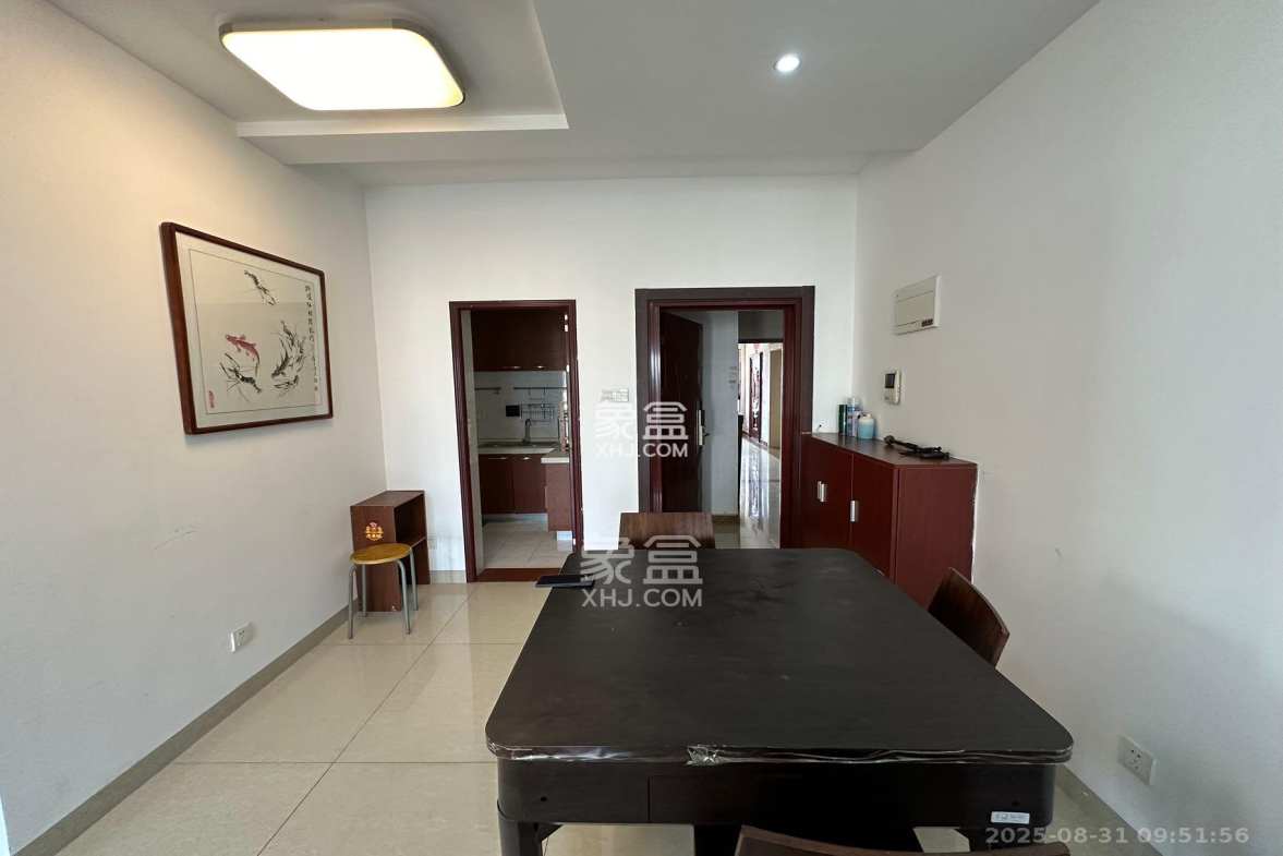 英祥春天  1室2厅1卫    2100.0元/月 英祥春天  1室2厅1卫    2100.0元/月室内图