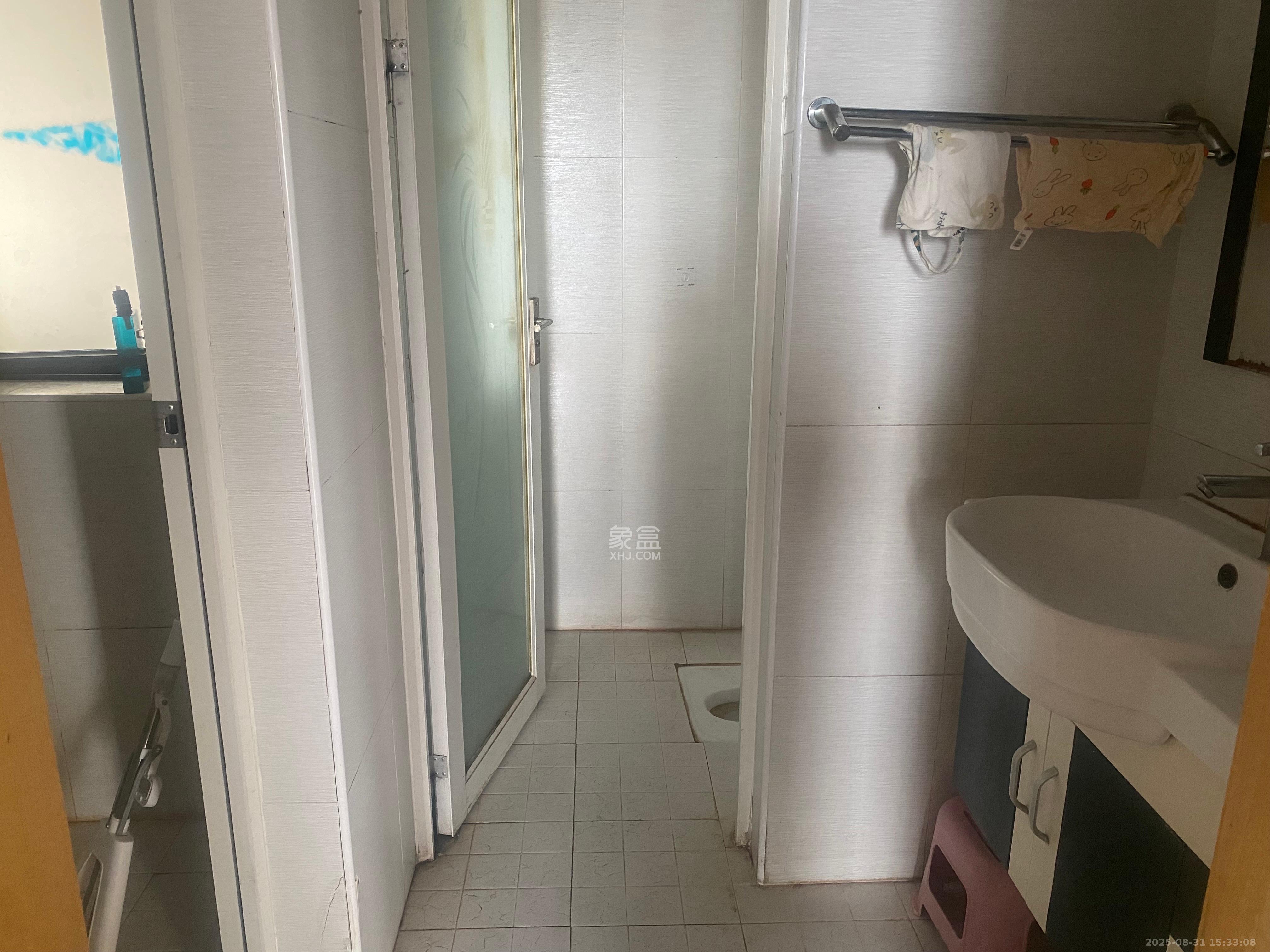 和庄 3室2厅2卫 2000.0元/月 和庄 3室2厅2卫 2000.0元/月室内图