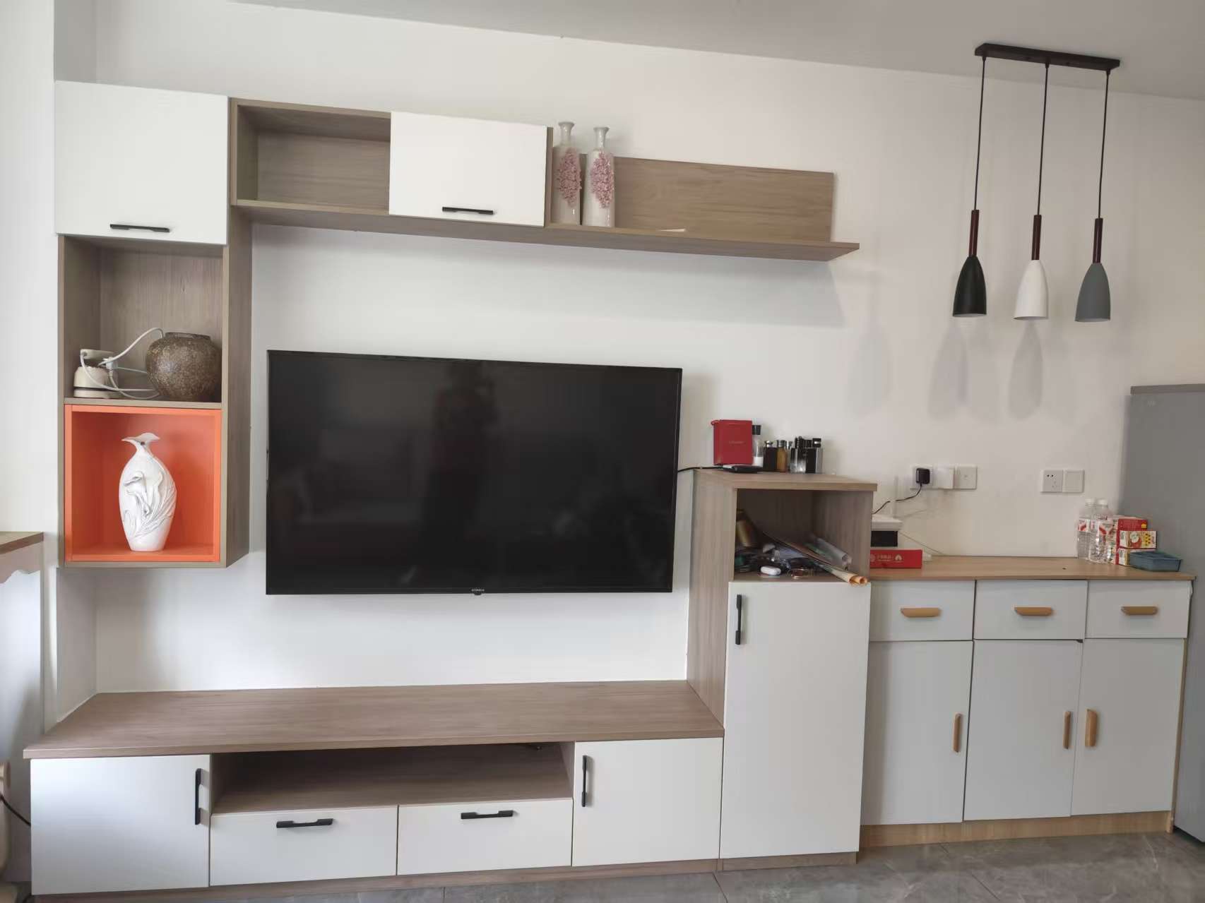 通达国际广场 1室1厅1卫 22.0万 通达国际广场 1室1厅1卫 22.0万客厅