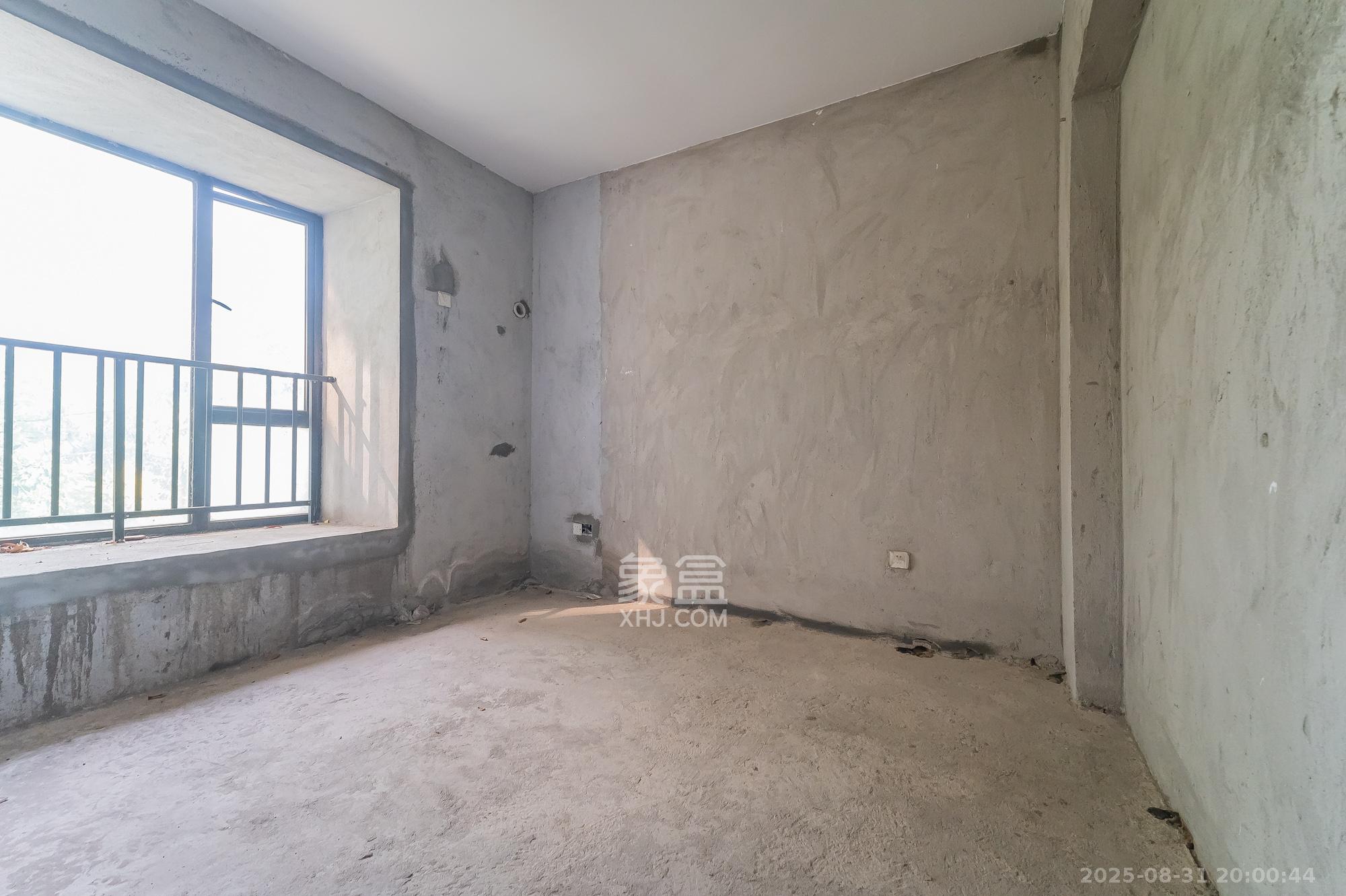 松雅湖金岸  3室2厅1卫    118.0万其他