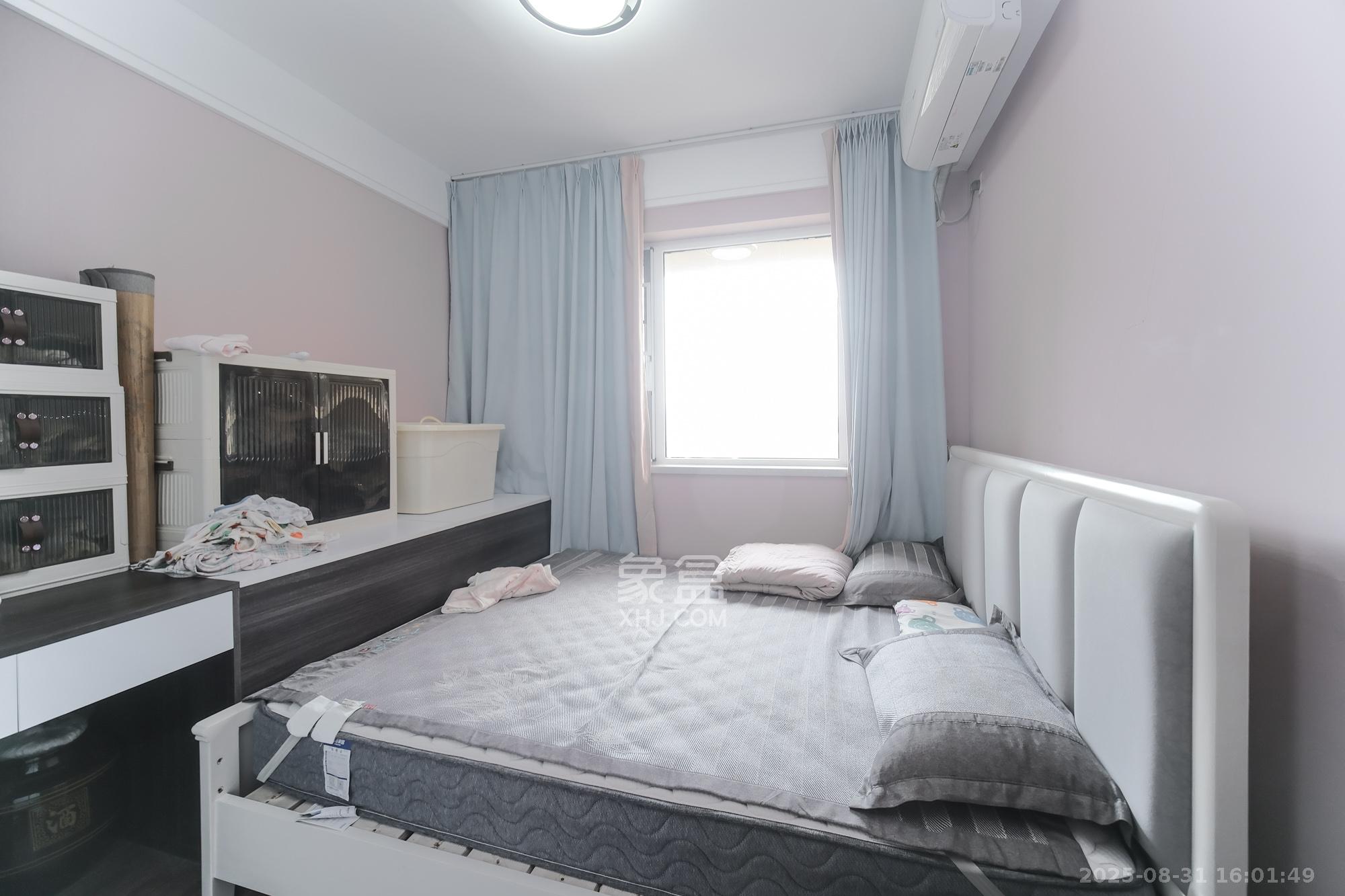 保利香槟国际 4室2厅2卫 110.0万 保利香槟国际 4室2厅2卫 110.0万卧室