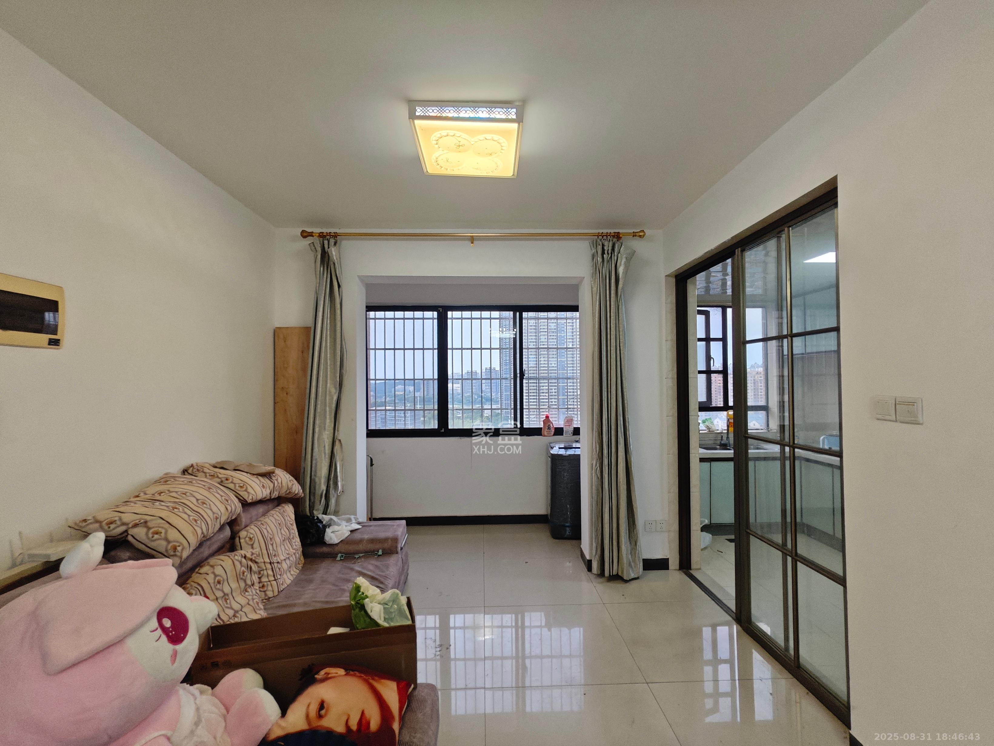 长大卧琥  3室2厅2卫    2800.0元/月 长大卧琥  3室2厅2卫    2800.0元/月室内图