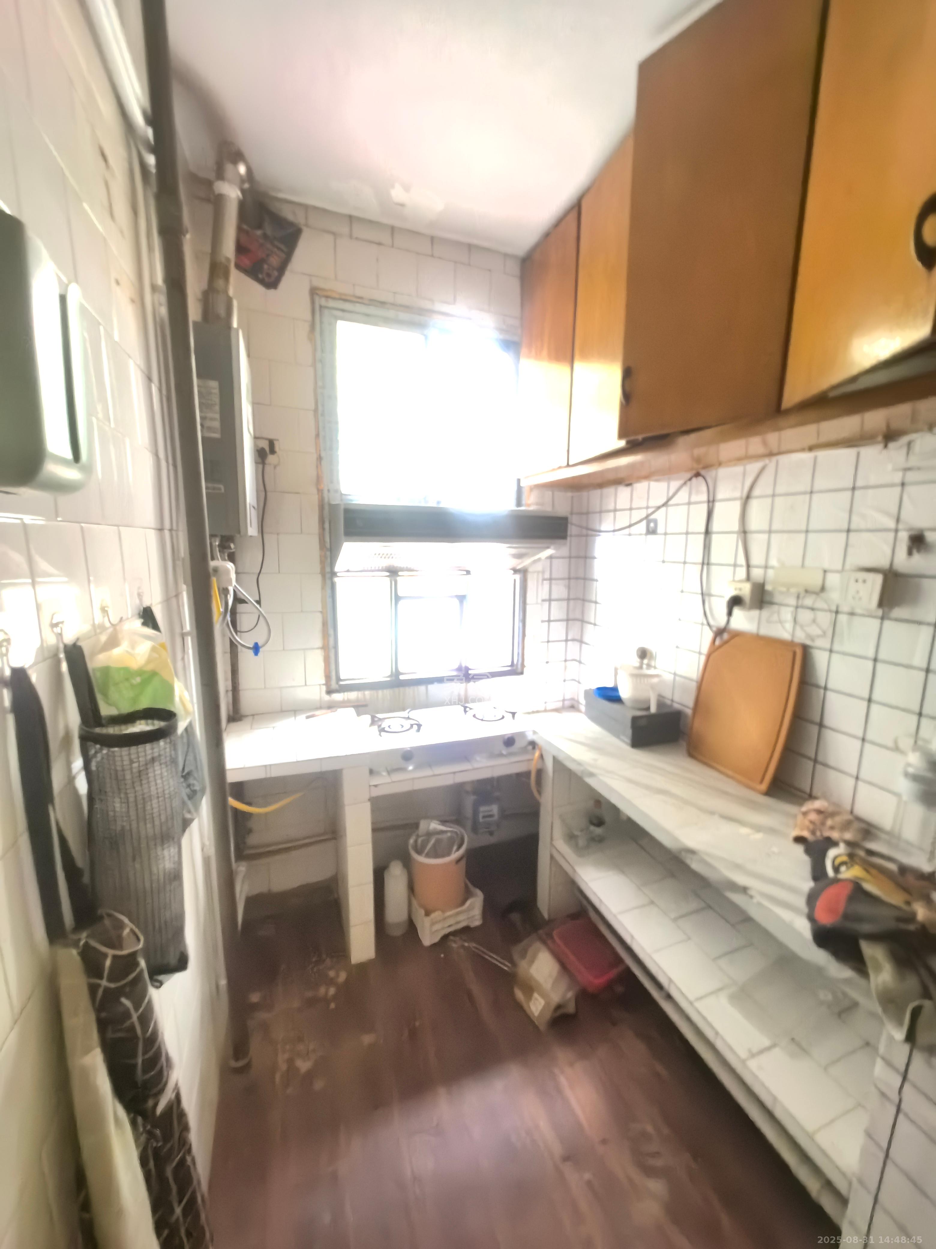 人民新村 2室2厅1卫 1800.0元/月 人民新村 2室2厅1卫 1800.0元/月室内图