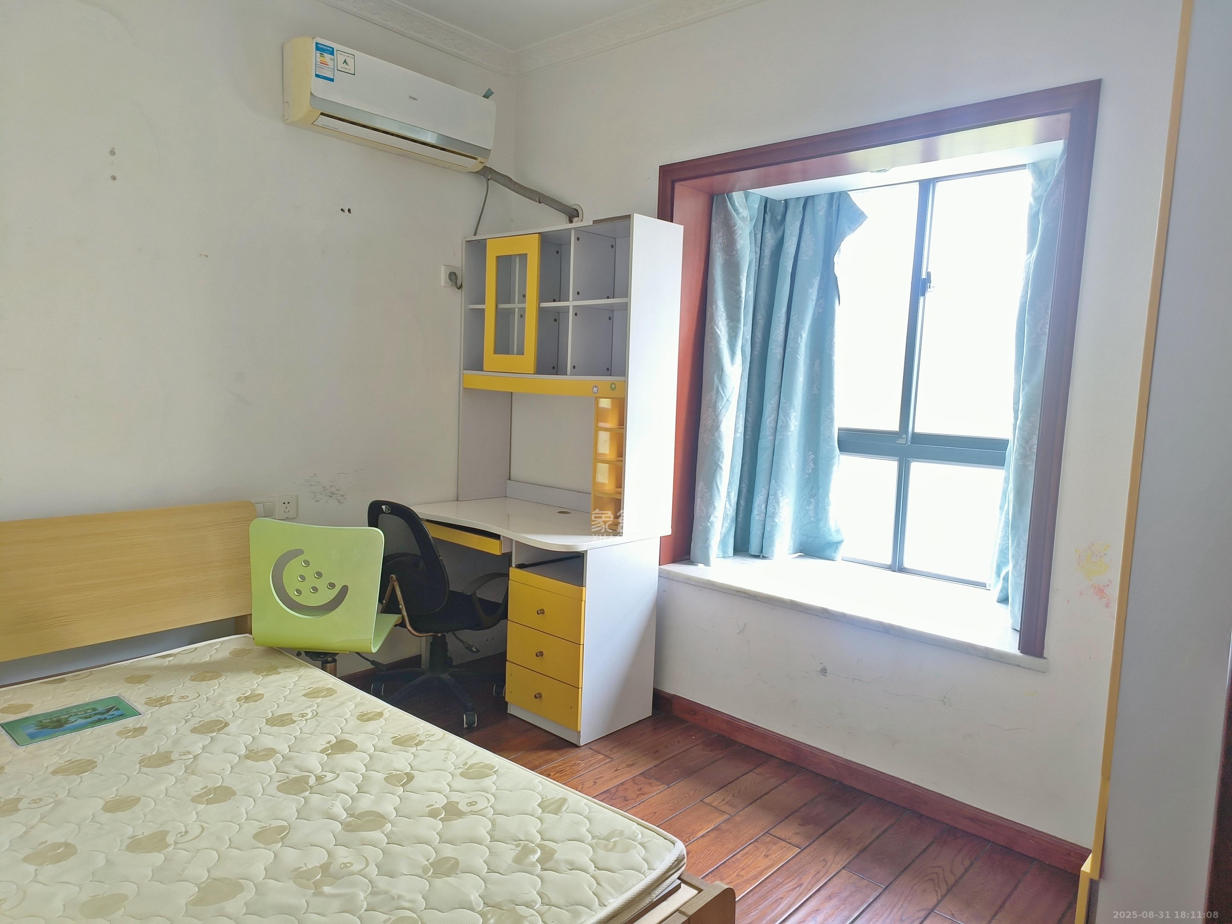 天骄福邸  3室2厅1卫    2800.0元/月 天骄福邸  3室2厅1卫    2800.0元/月室内图