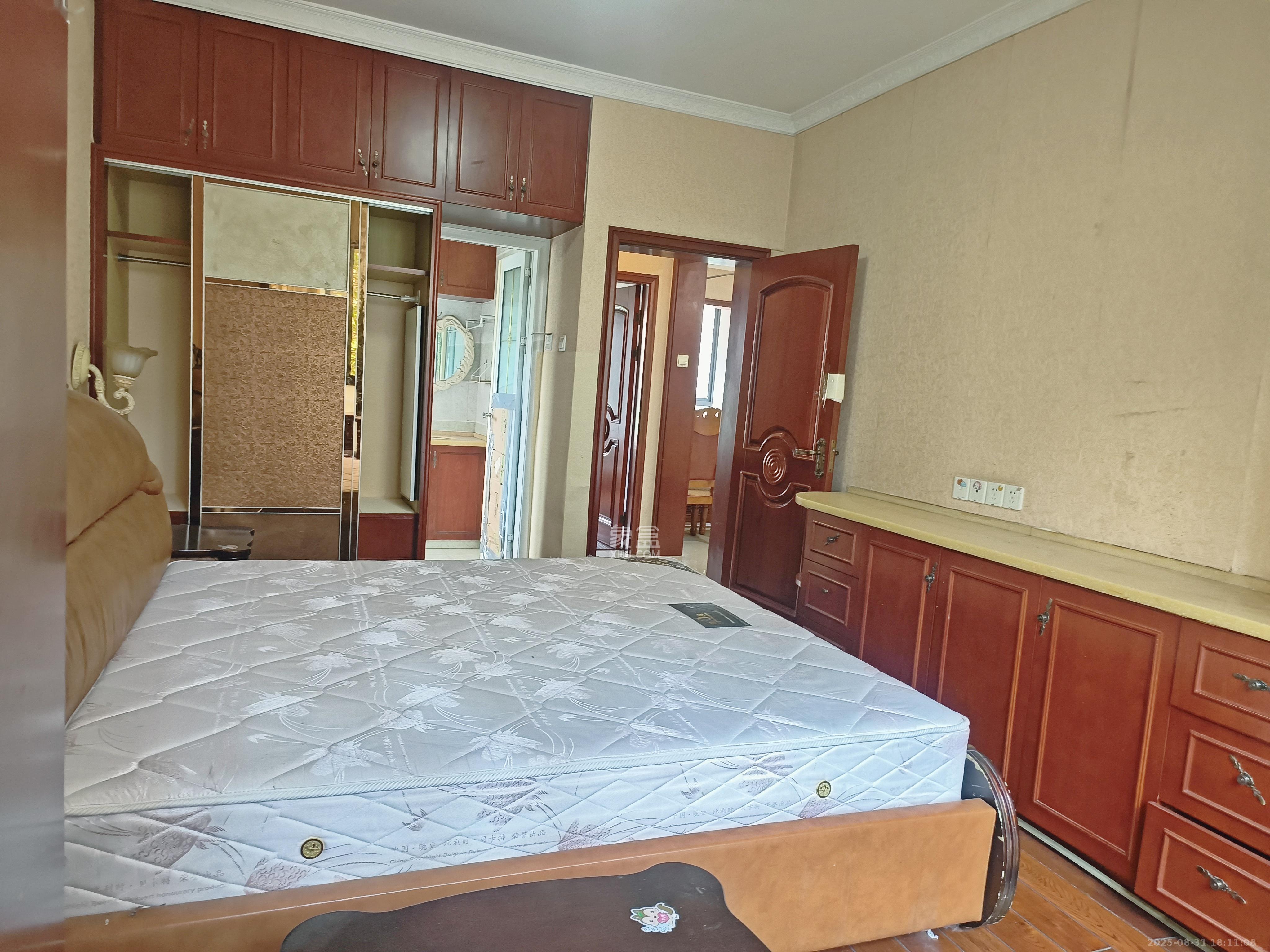 天骄福邸  3室2厅1卫    2800.0元/月 天骄福邸  3室2厅1卫    2800.0元/月室内图