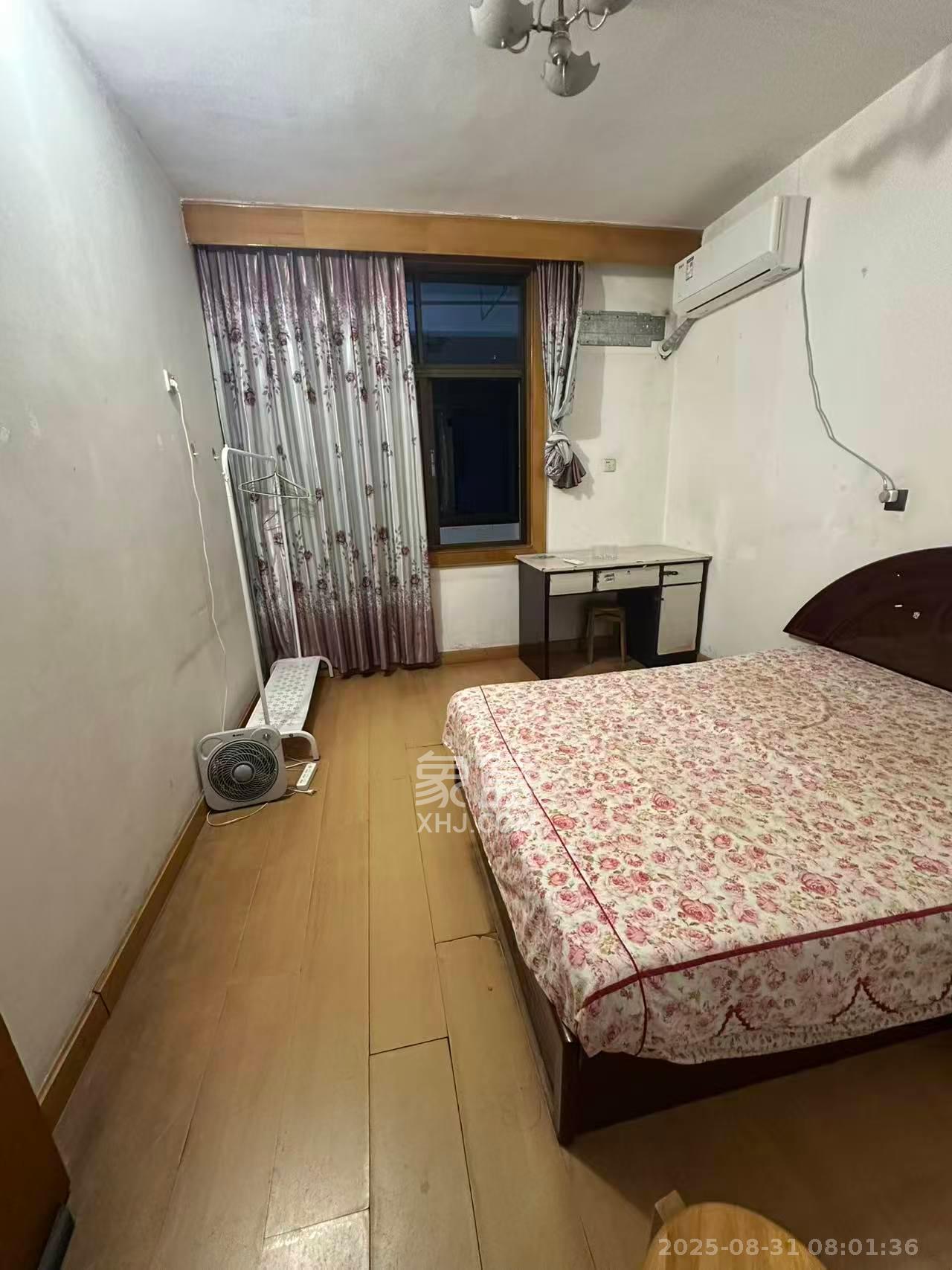 杏林小区  3室2厅1卫   1800.00元/月室内图