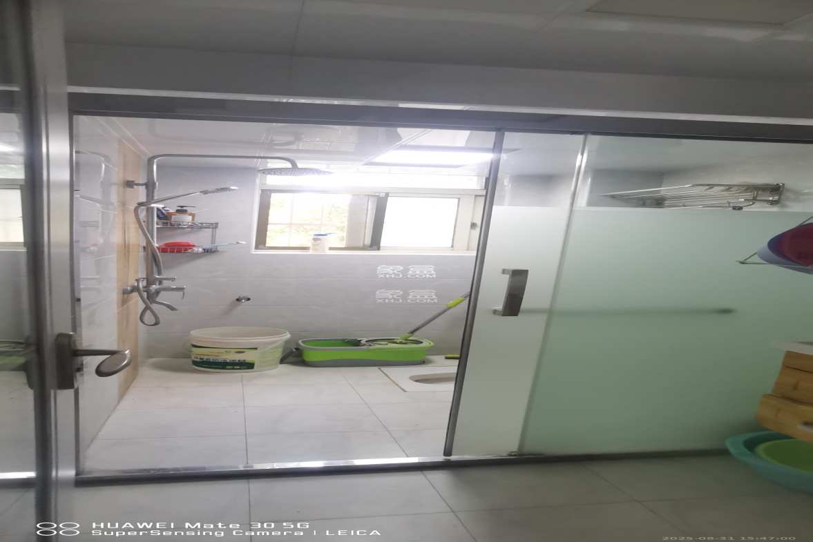 柠檬丽都 3室2厅1卫 2700.0元/月 柠檬丽都 3室2厅1卫 2700.0元/月室内图