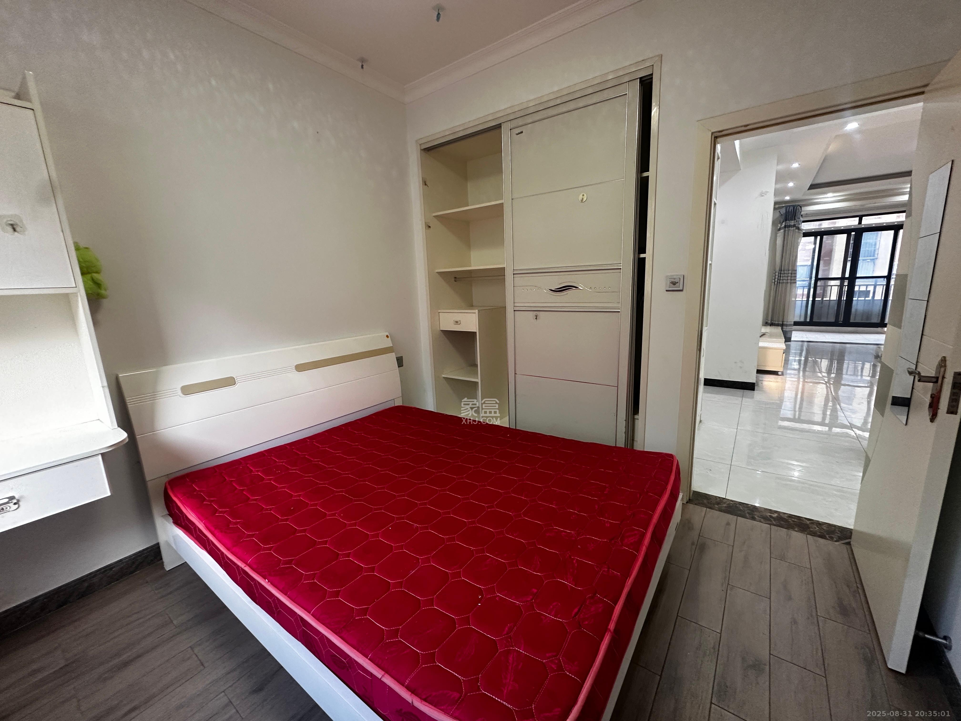 澳海澜庭  2室2厅1卫    1600.0元/月 澳海澜庭  2室2厅1卫    1600.0元/月室内图