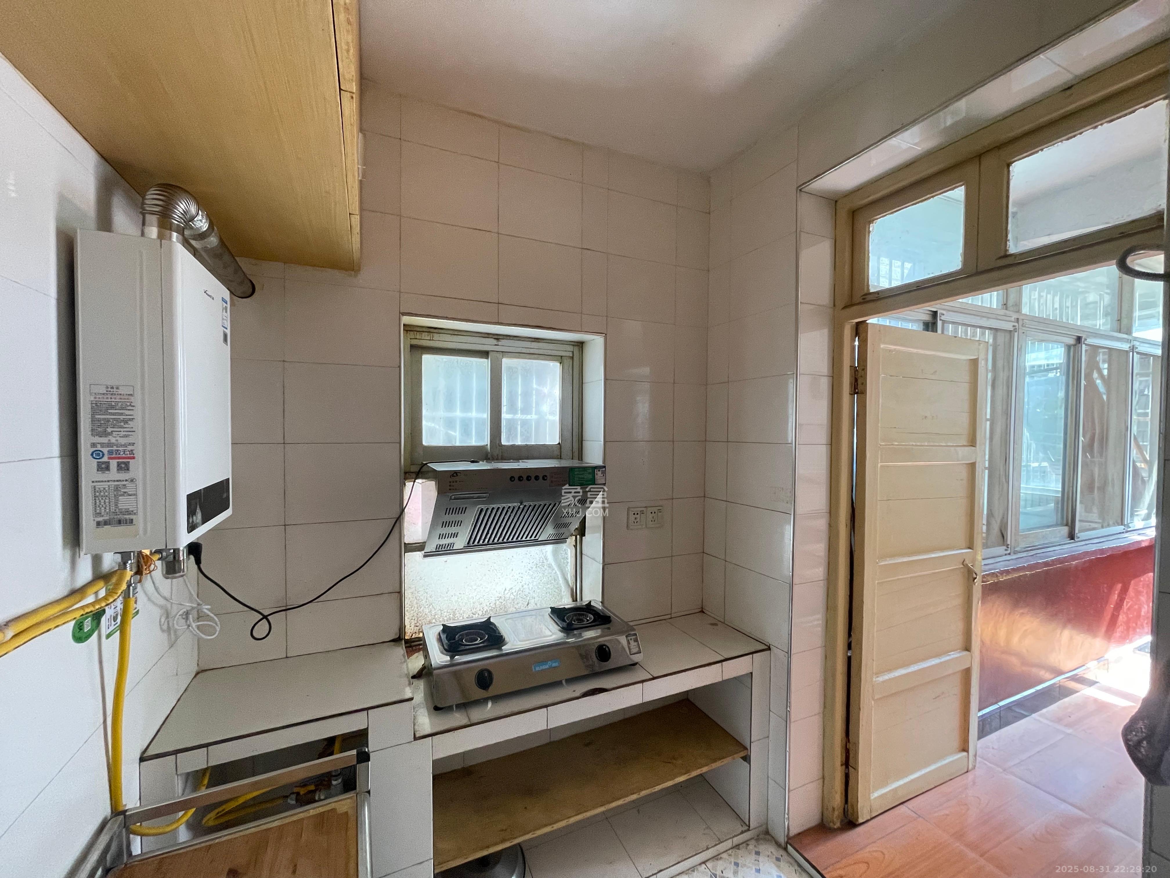 上碧湘街碧丽楼 1室0厅0卫 2000.0元/月 上碧湘街碧丽楼 1室0厅0卫 2000.0元/月室内图