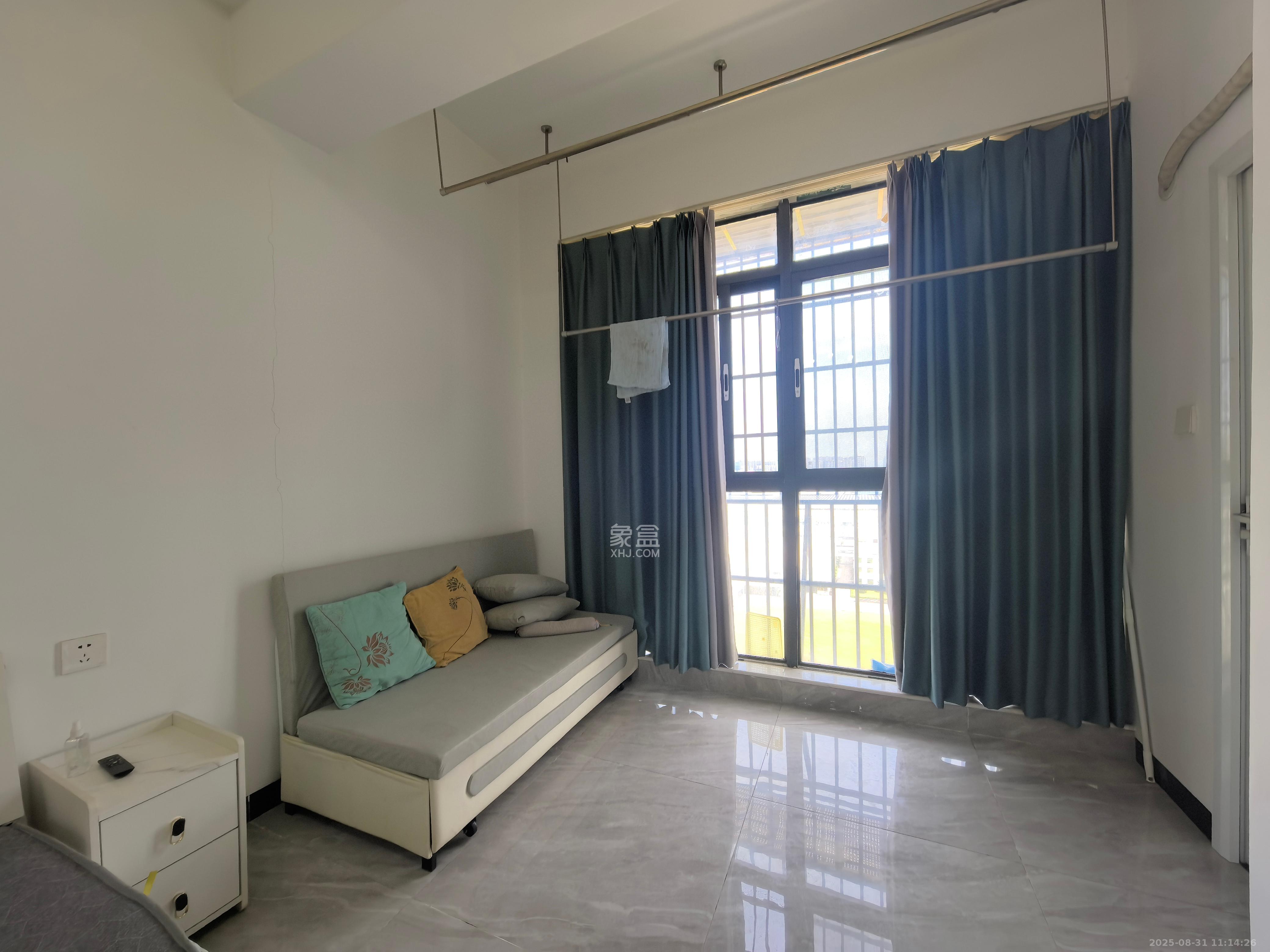 辉宏橄榄城  1室0厅0卫    1500.0元/月 辉宏橄榄城  1室0厅0卫    1500.0元/月室内图