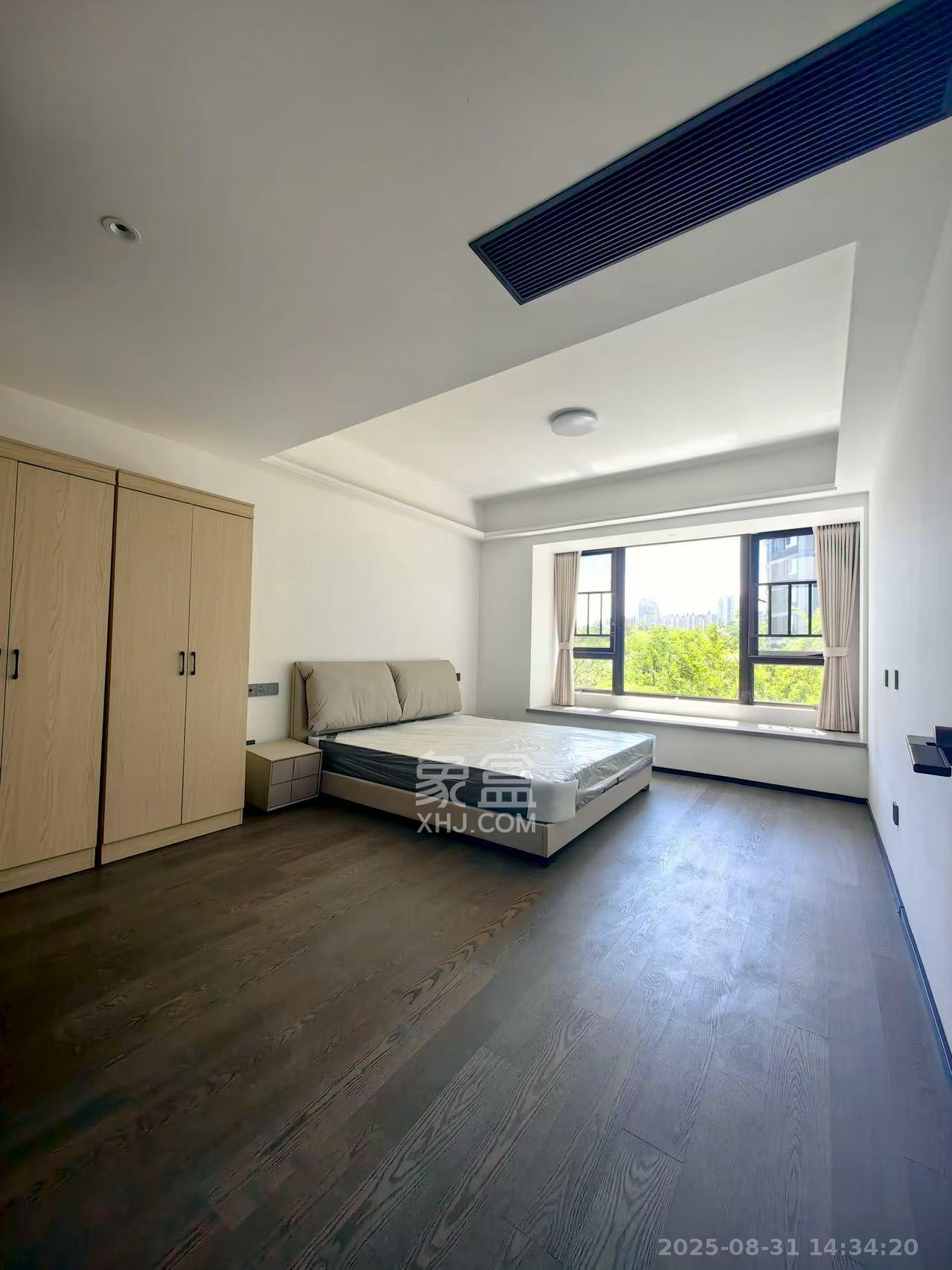 万科森林公园  4室2厅2卫    4000.0元/月 万科森林公园  4室2厅2卫    4000.0元/月室内图